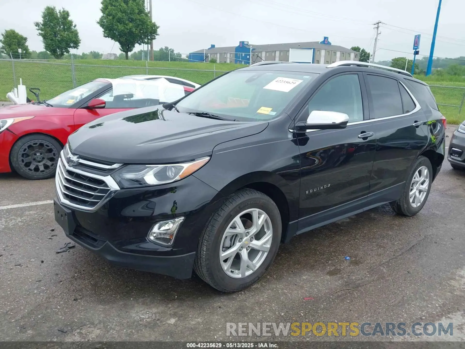 2 fotografías del automóvil dañado 2GNAXNEV9L6253225 CHEVROLET EQUINOX 2020