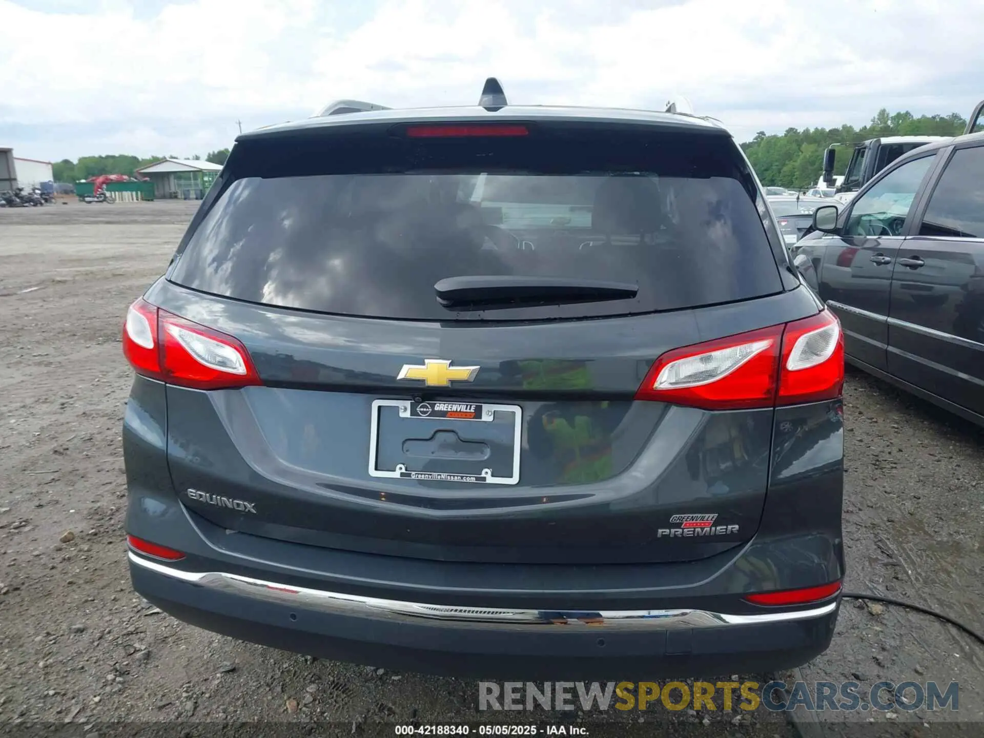 17 fotografías del automóvil dañado 2GNAXNEVXL6156874 CHEVROLET EQUINOX 2020