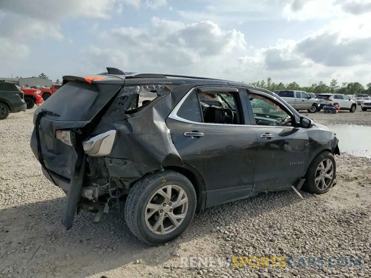 3 fotografías del automóvil dañado 2GNAXNEVXL6204860 CHEVROLET EQUINOX 2020