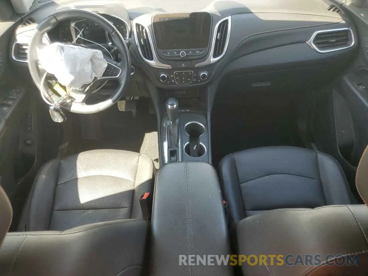 8 fotografías del automóvil dañado 2GNAXPEX7L6212069 CHEVROLET EQUINOX 2020