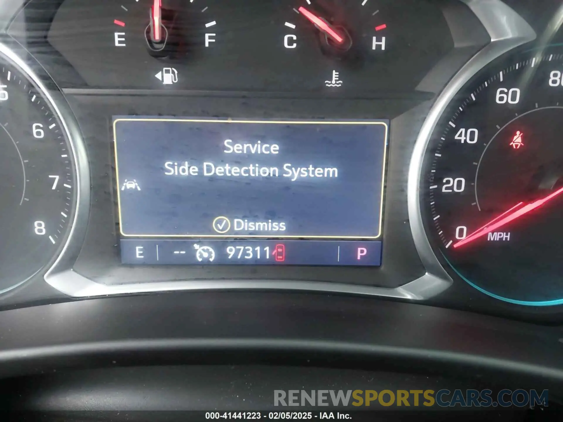 16 fotografías del automóvil dañado 2GNAXPEX7L6230216 CHEVROLET EQUINOX 2020