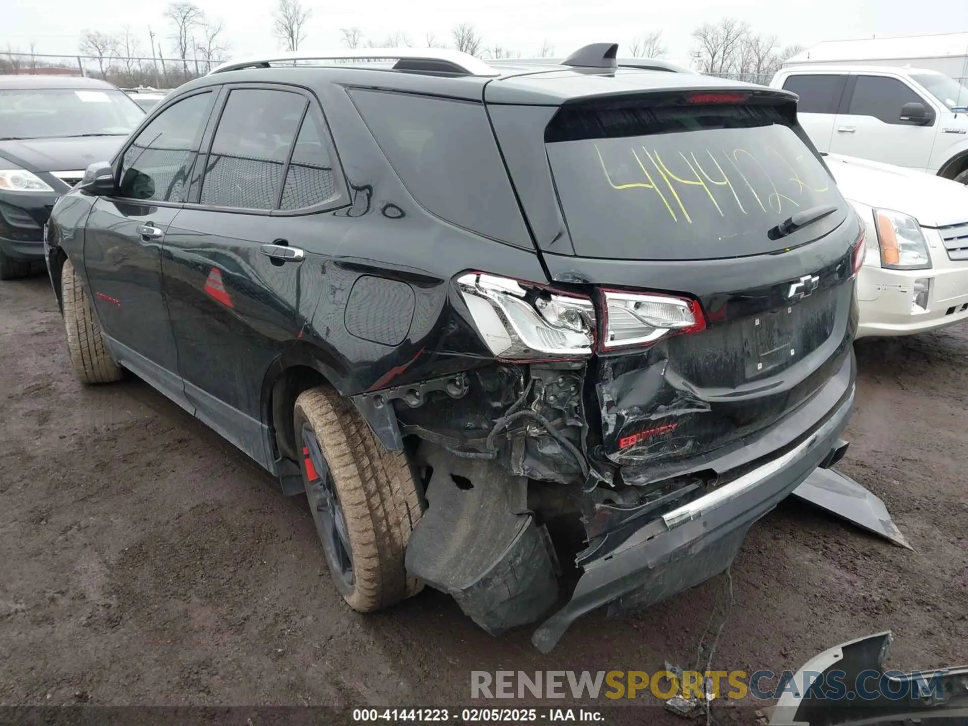 3 fotografías del automóvil dañado 2GNAXPEX7L6230216 CHEVROLET EQUINOX 2020
