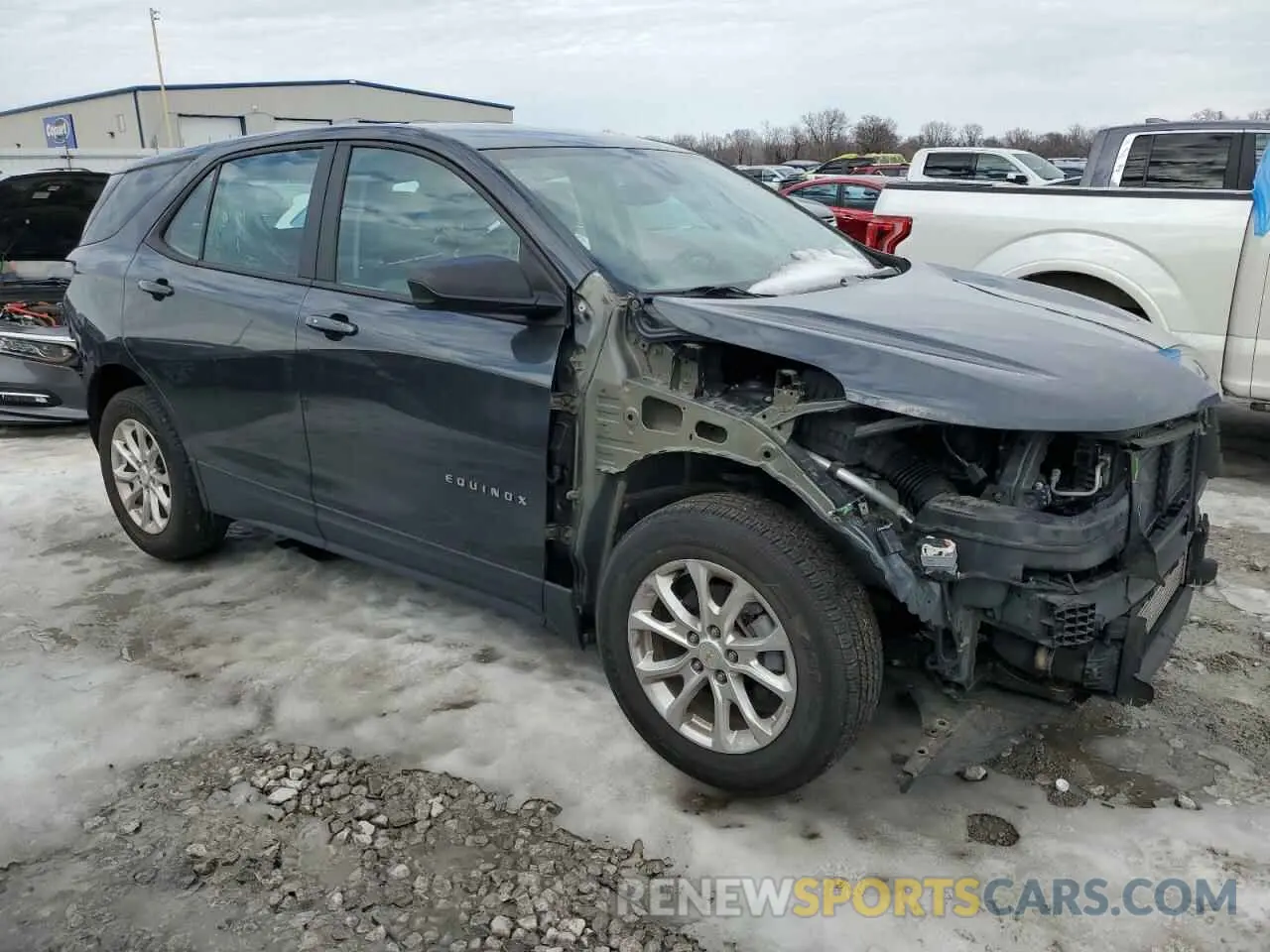 4 fotografías del automóvil dañado 2GNAXSEV1L6129612 CHEVROLET EQUINOX 2020