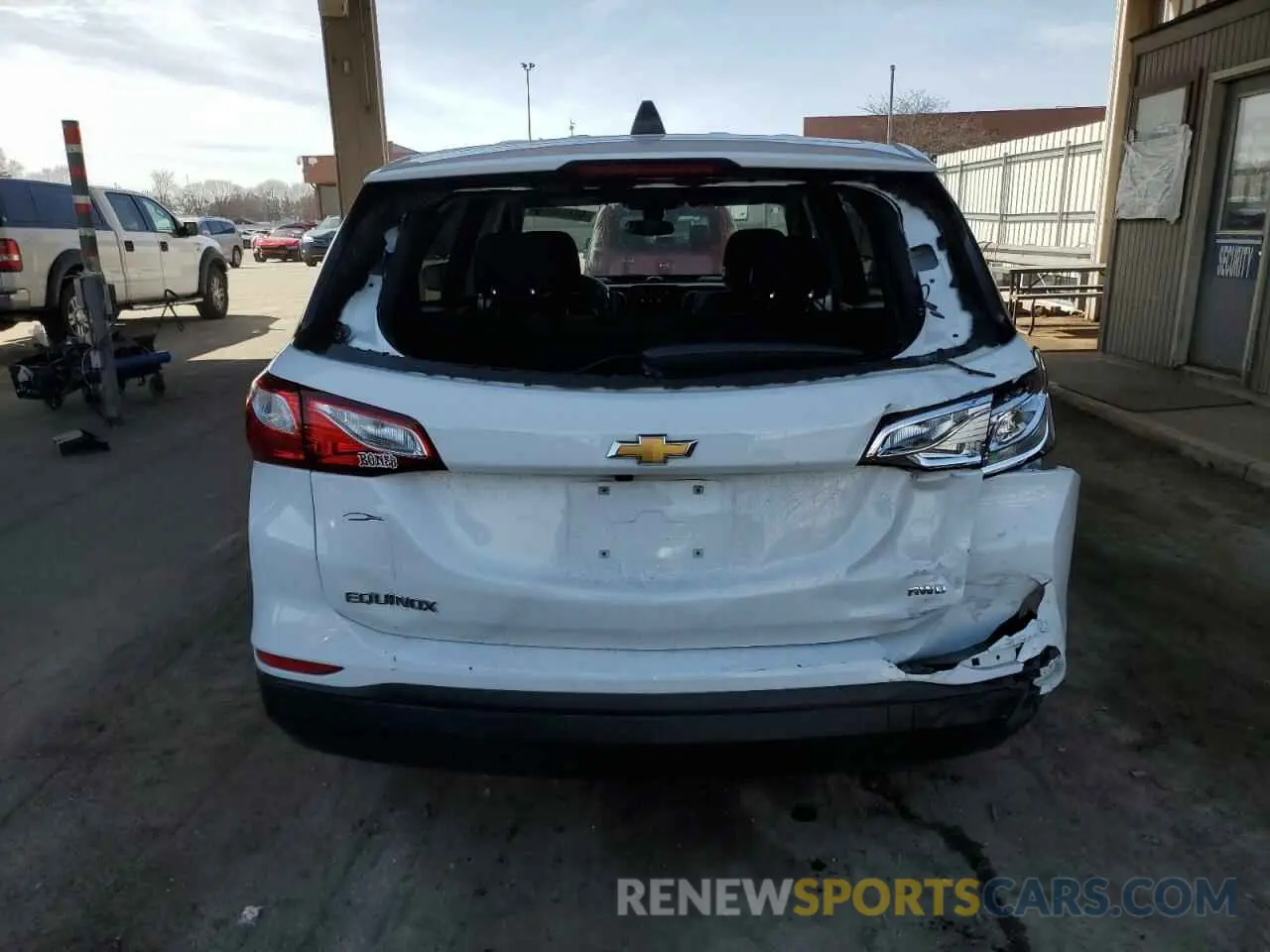 6 fotografías del automóvil dañado 2GNAXSEV1L6141257 CHEVROLET EQUINOX 2020