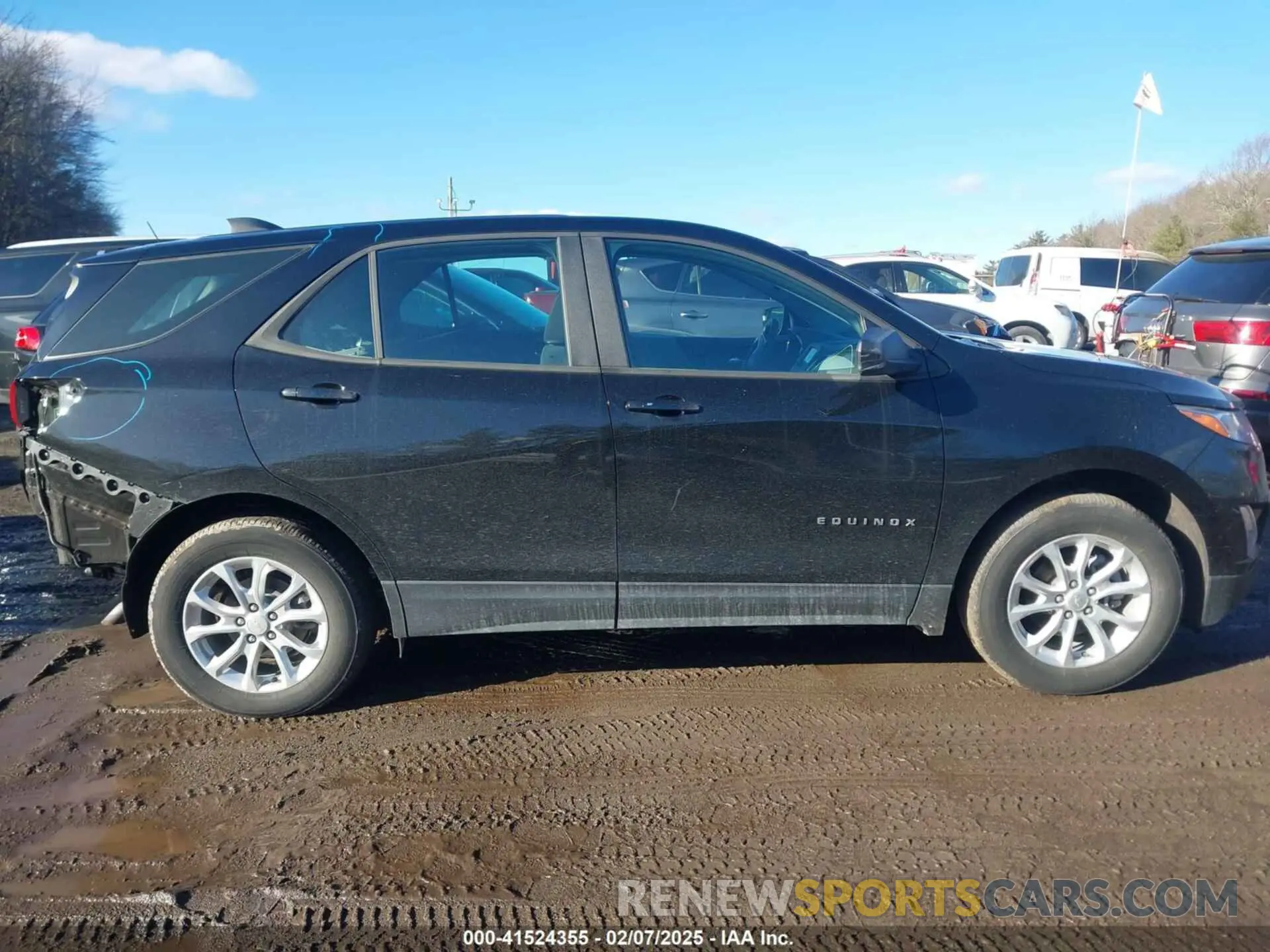 14 fotografías del automóvil dañado 2GNAXSEV2L6183159 CHEVROLET EQUINOX 2020