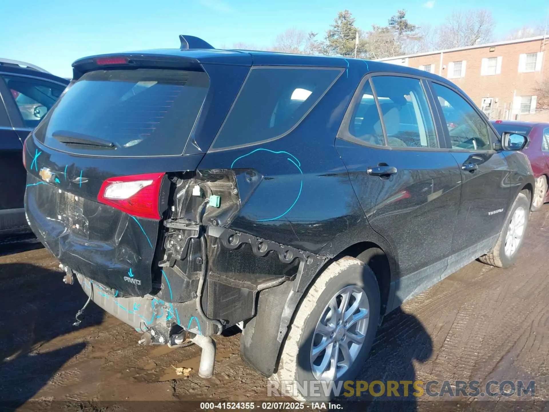 4 fotografías del automóvil dañado 2GNAXSEV2L6183159 CHEVROLET EQUINOX 2020