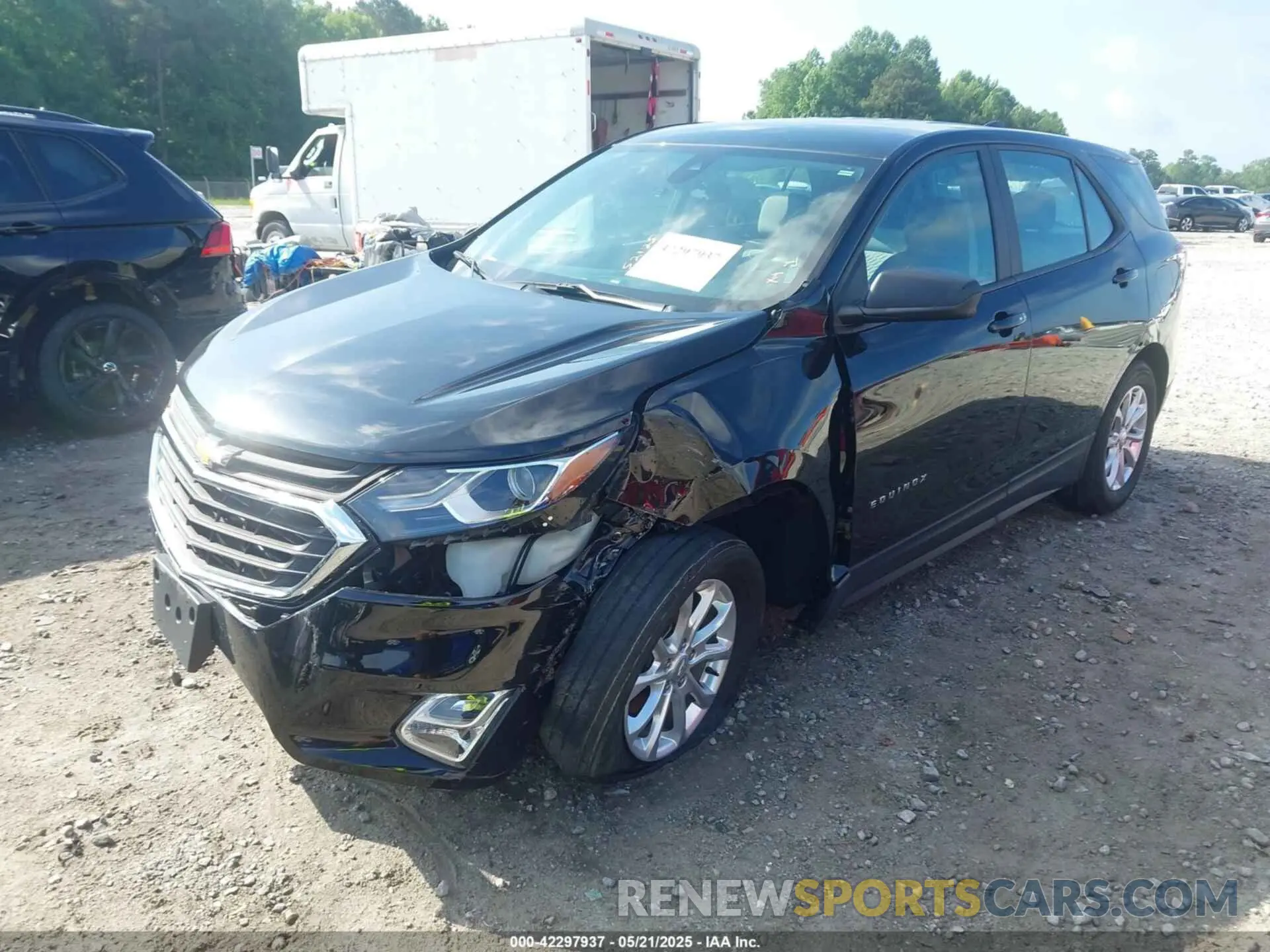 2 fotografías del automóvil dañado 2GNAXSEV3L6272576 CHEVROLET EQUINOX 2020