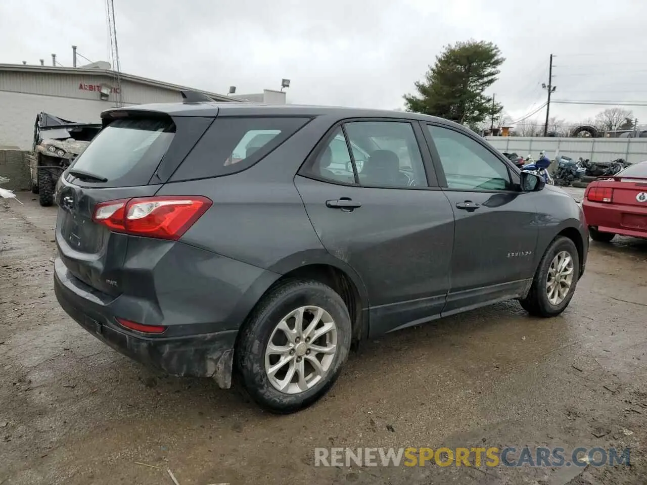 3 fotografías del automóvil dañado 2GNAXSEV3L6273906 CHEVROLET EQUINOX 2020