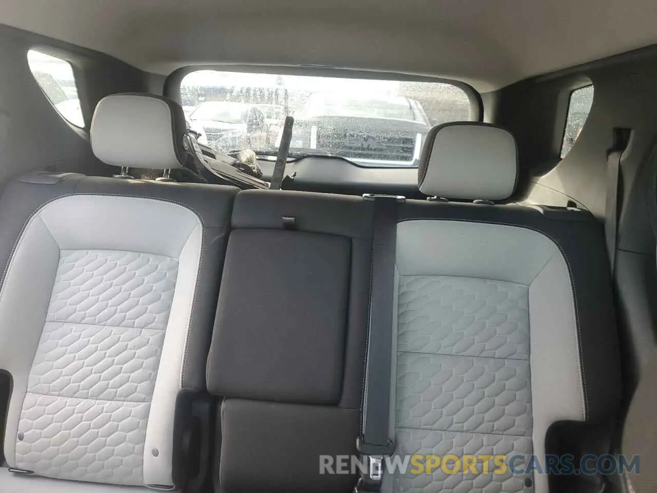 10 fotografías del automóvil dañado 2GNAXSEV6L6141948 CHEVROLET EQUINOX 2020