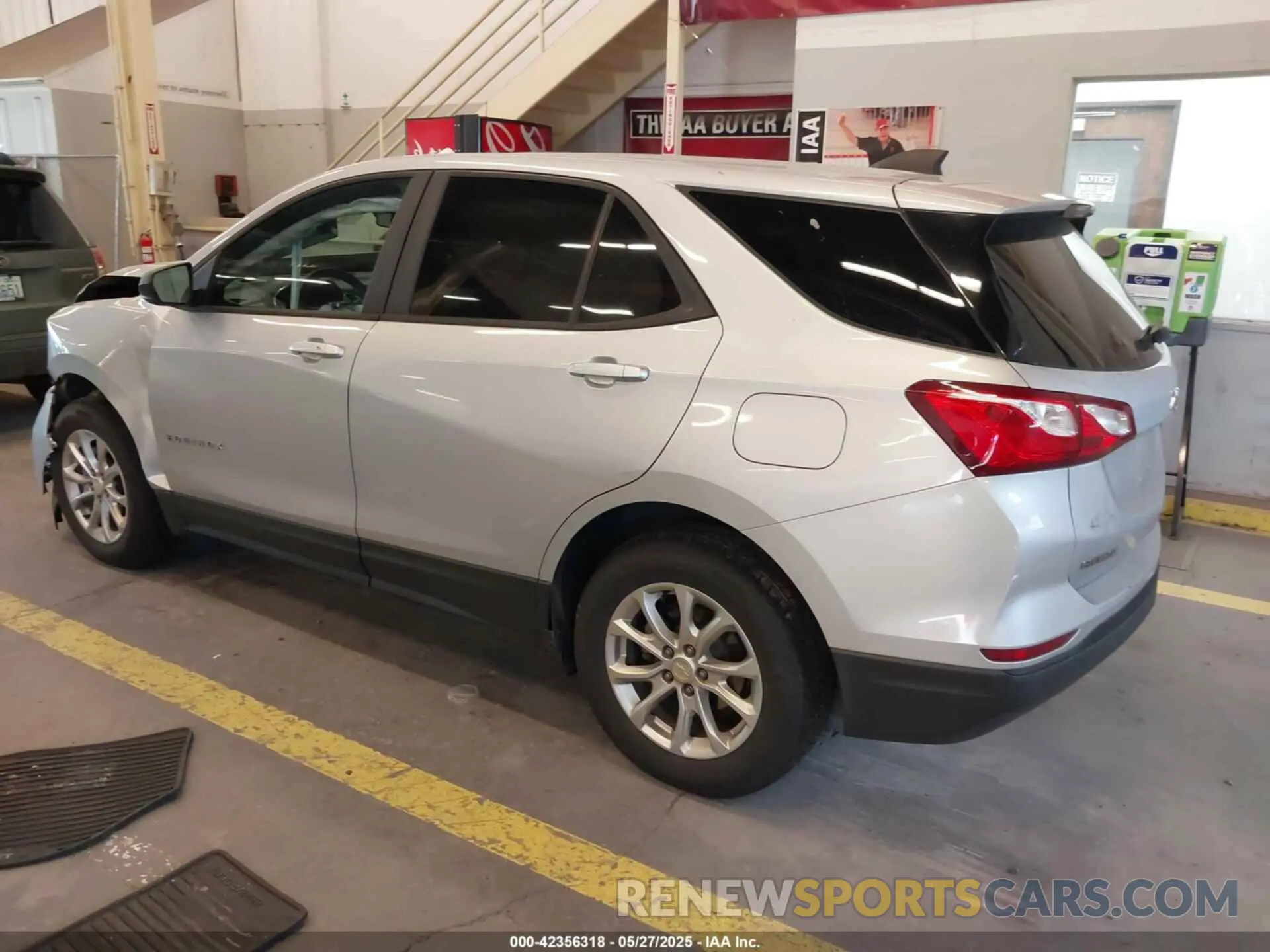 3 fotografías del automóvil dañado 2GNAXSEV6L6177350 CHEVROLET EQUINOX 2020