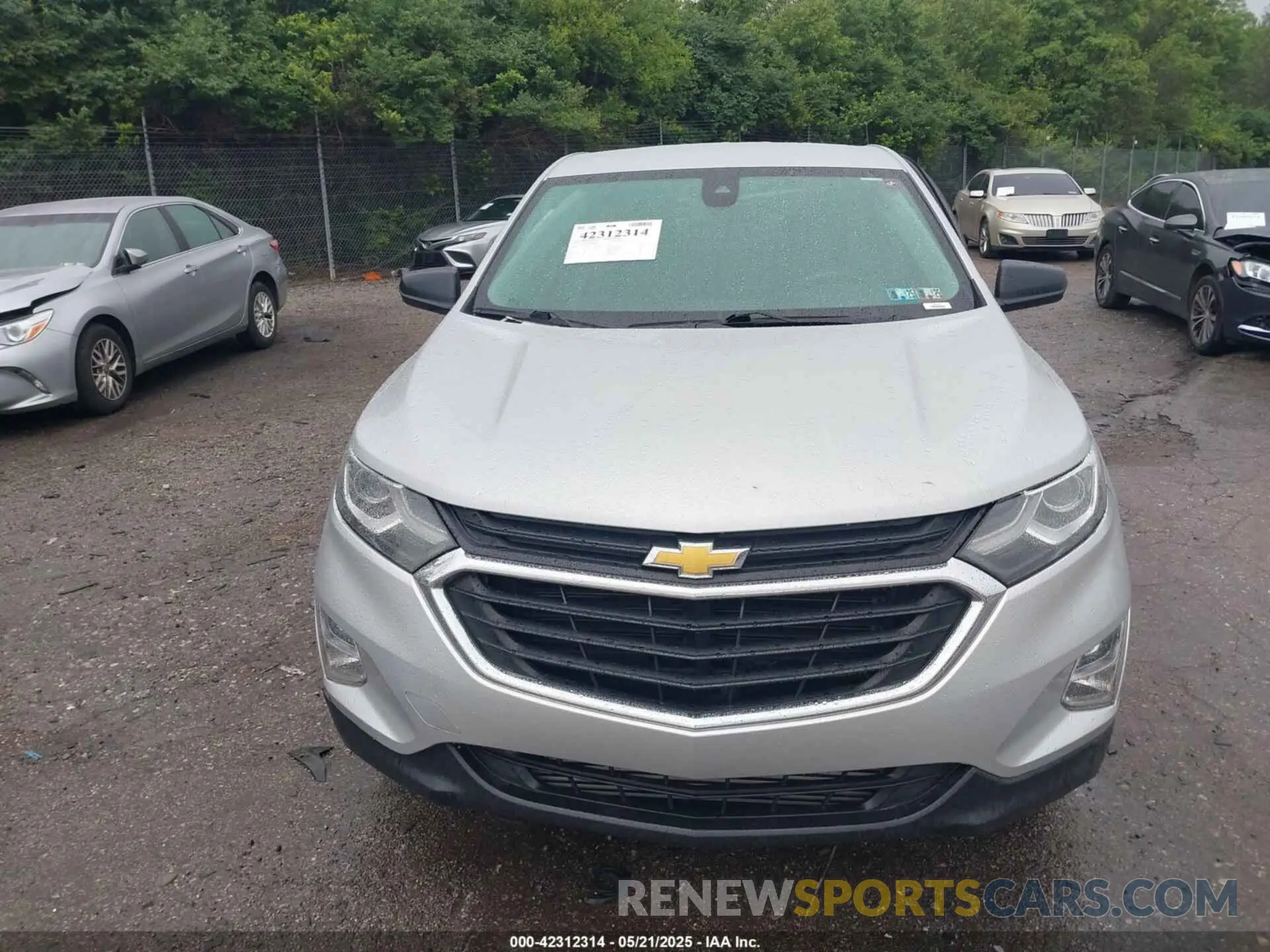 13 fotografías del automóvil dañado 2GNAXSEV6L6178918 CHEVROLET EQUINOX 2020