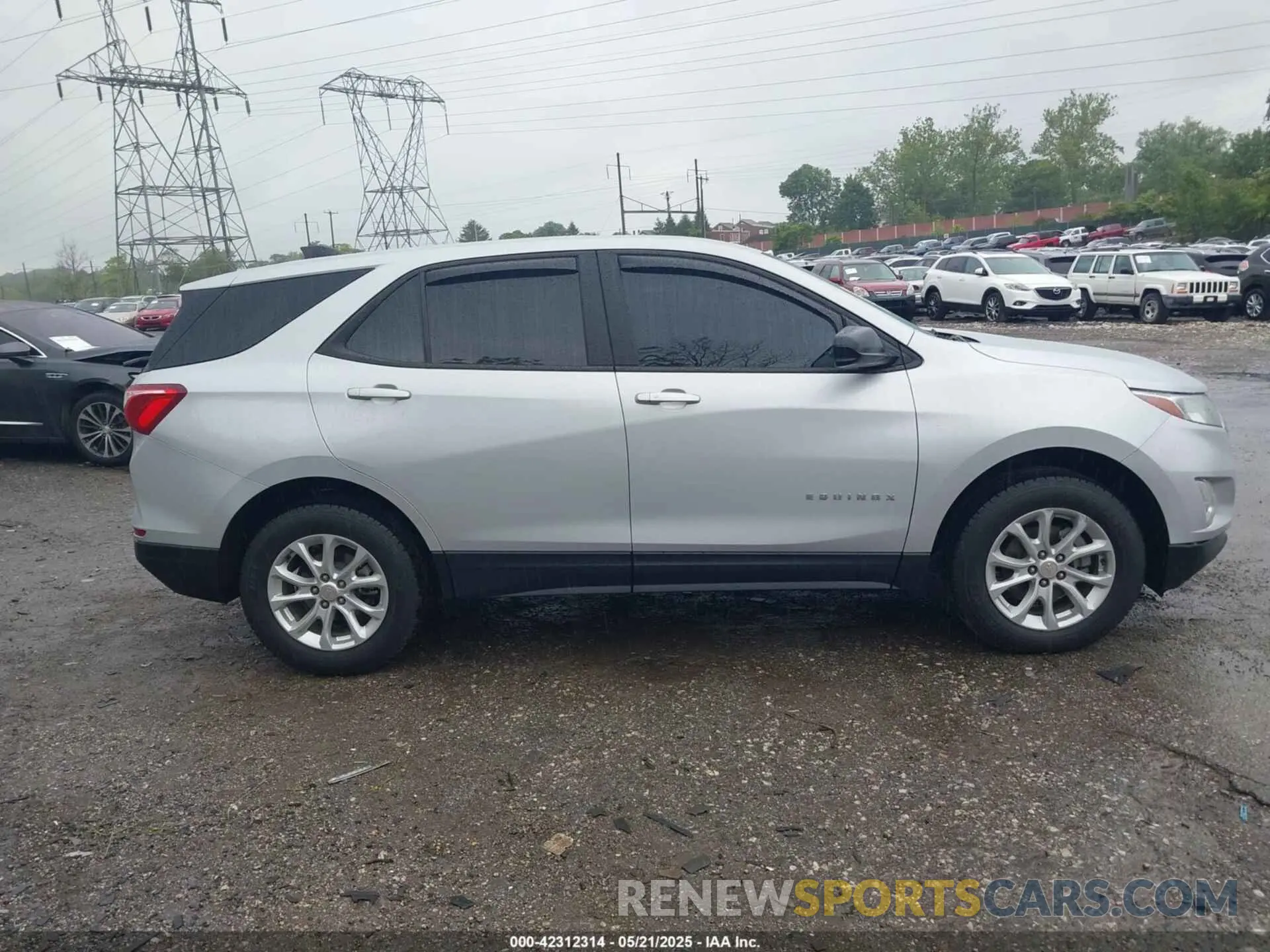 14 fotografías del automóvil dañado 2GNAXSEV6L6178918 CHEVROLET EQUINOX 2020