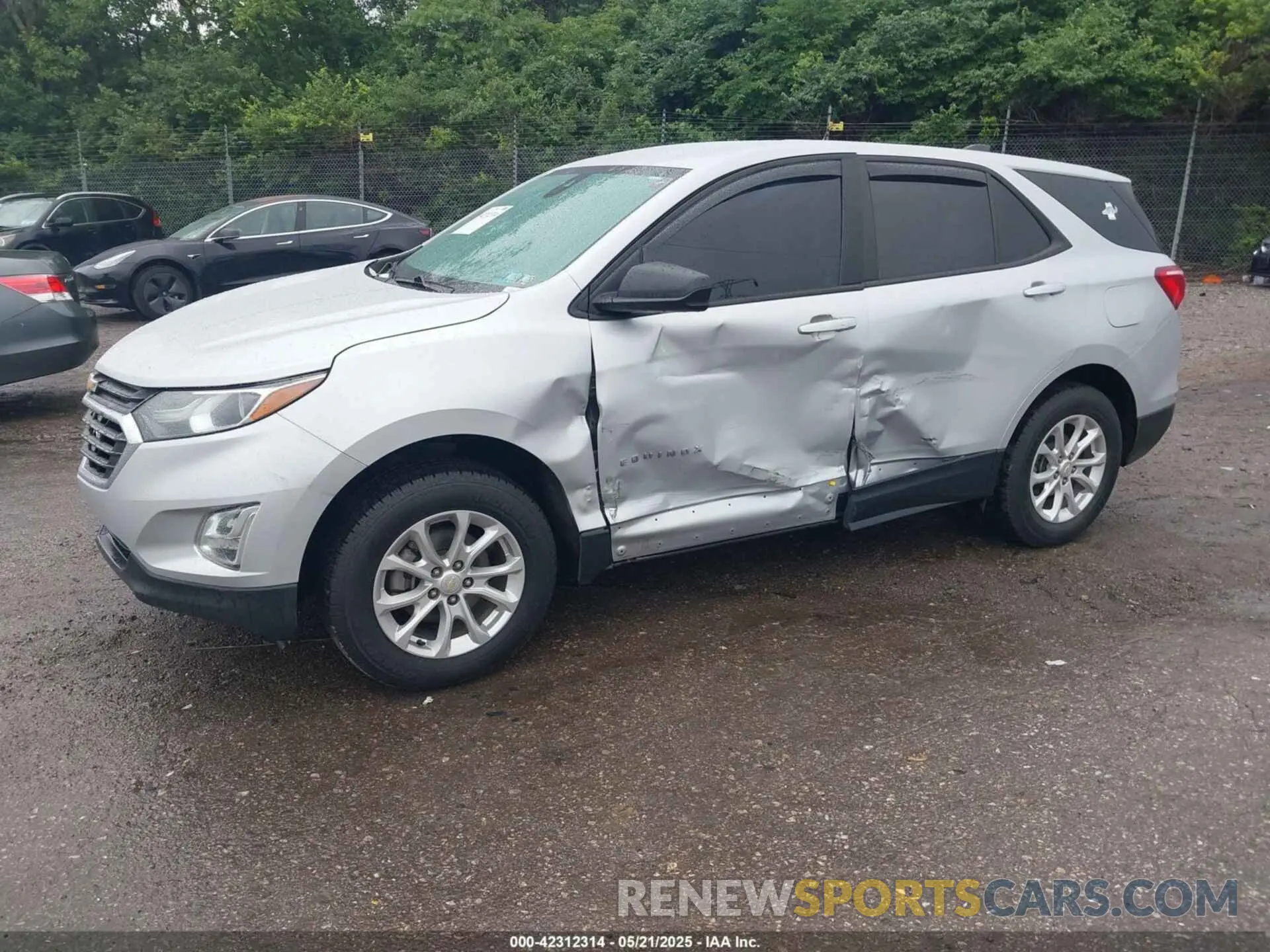 2 fotografías del automóvil dañado 2GNAXSEV6L6178918 CHEVROLET EQUINOX 2020