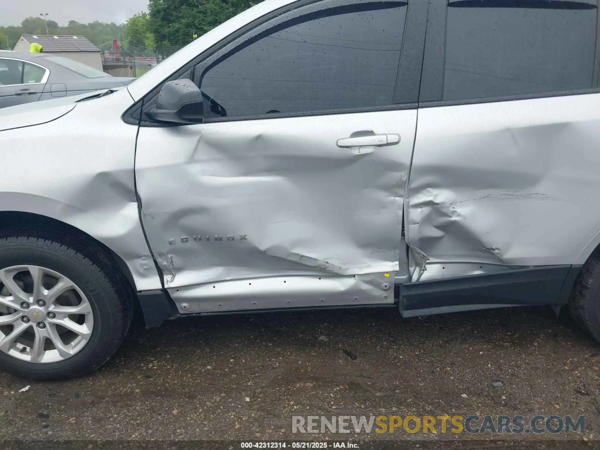 6 fotografías del automóvil dañado 2GNAXSEV6L6178918 CHEVROLET EQUINOX 2020