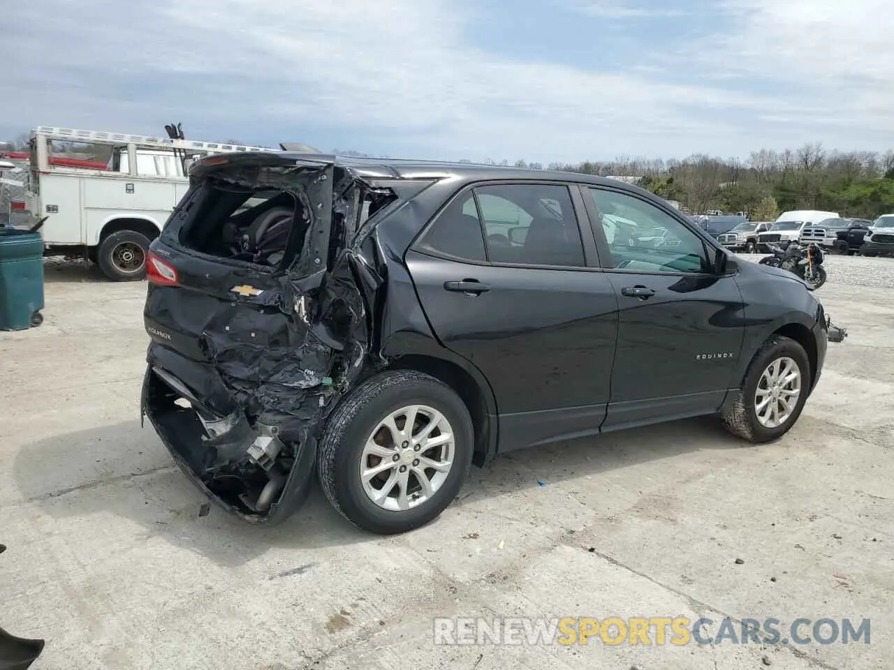 3 fotografías del automóvil dañado 2GNAXSEV7L6121739 CHEVROLET EQUINOX 2020