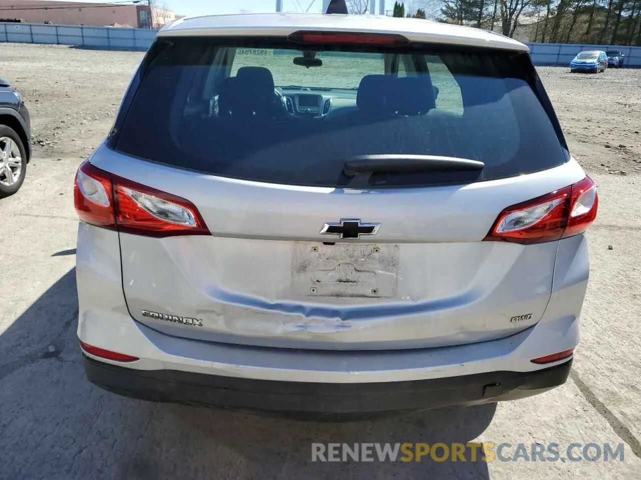 6 fotografías del automóvil dañado 2GNAXSEV7L6125516 CHEVROLET EQUINOX 2020