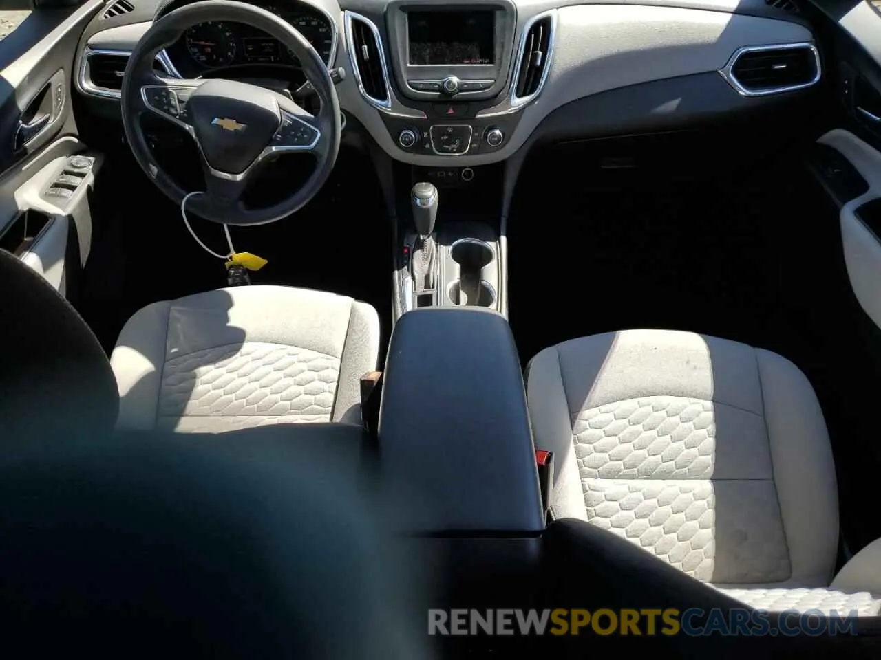 8 fotografías del automóvil dañado 2GNAXSEV7L6125516 CHEVROLET EQUINOX 2020