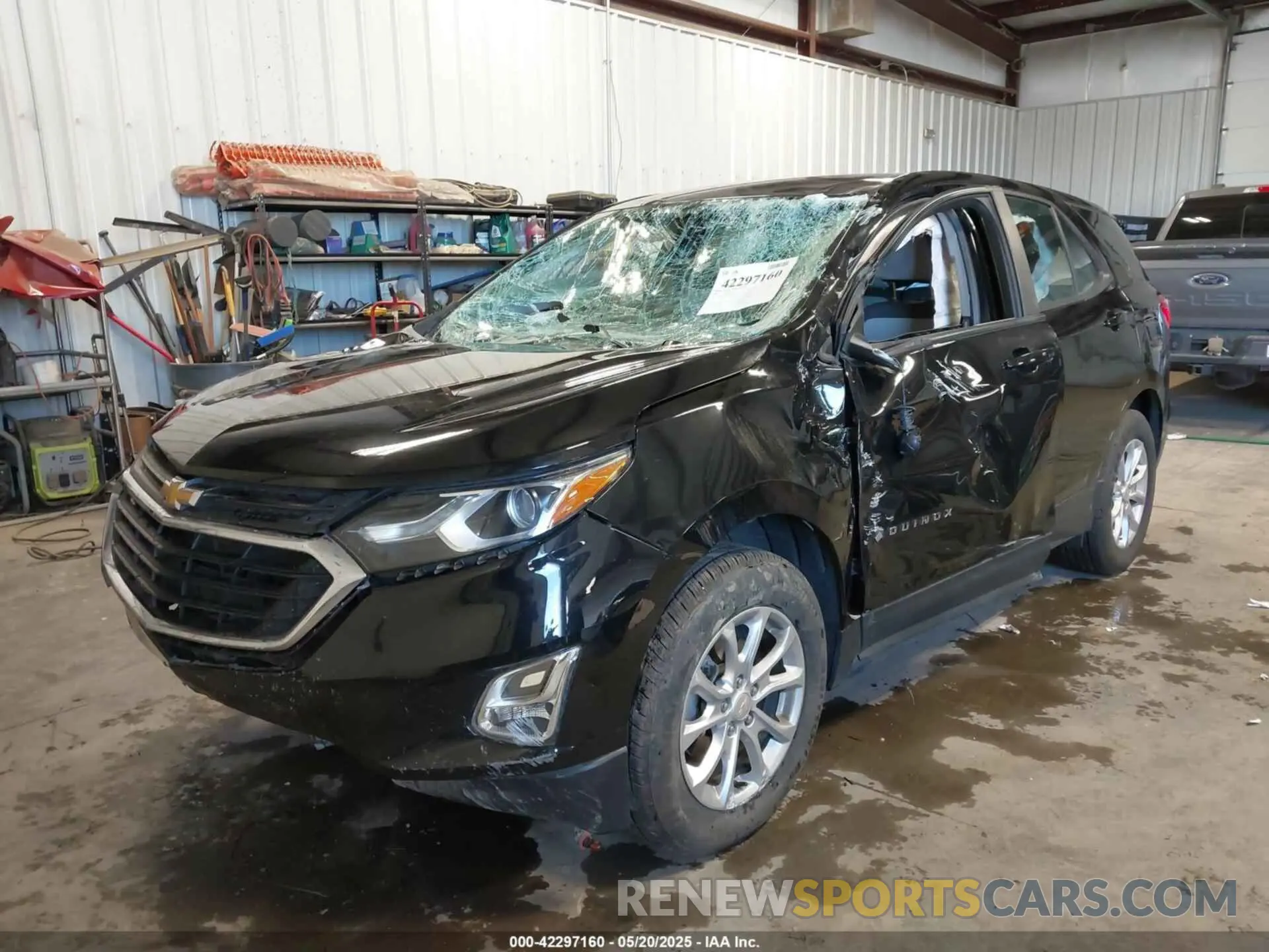 2 fotografías del automóvil dañado 2GNAXSEV8L6181836 CHEVROLET EQUINOX 2020