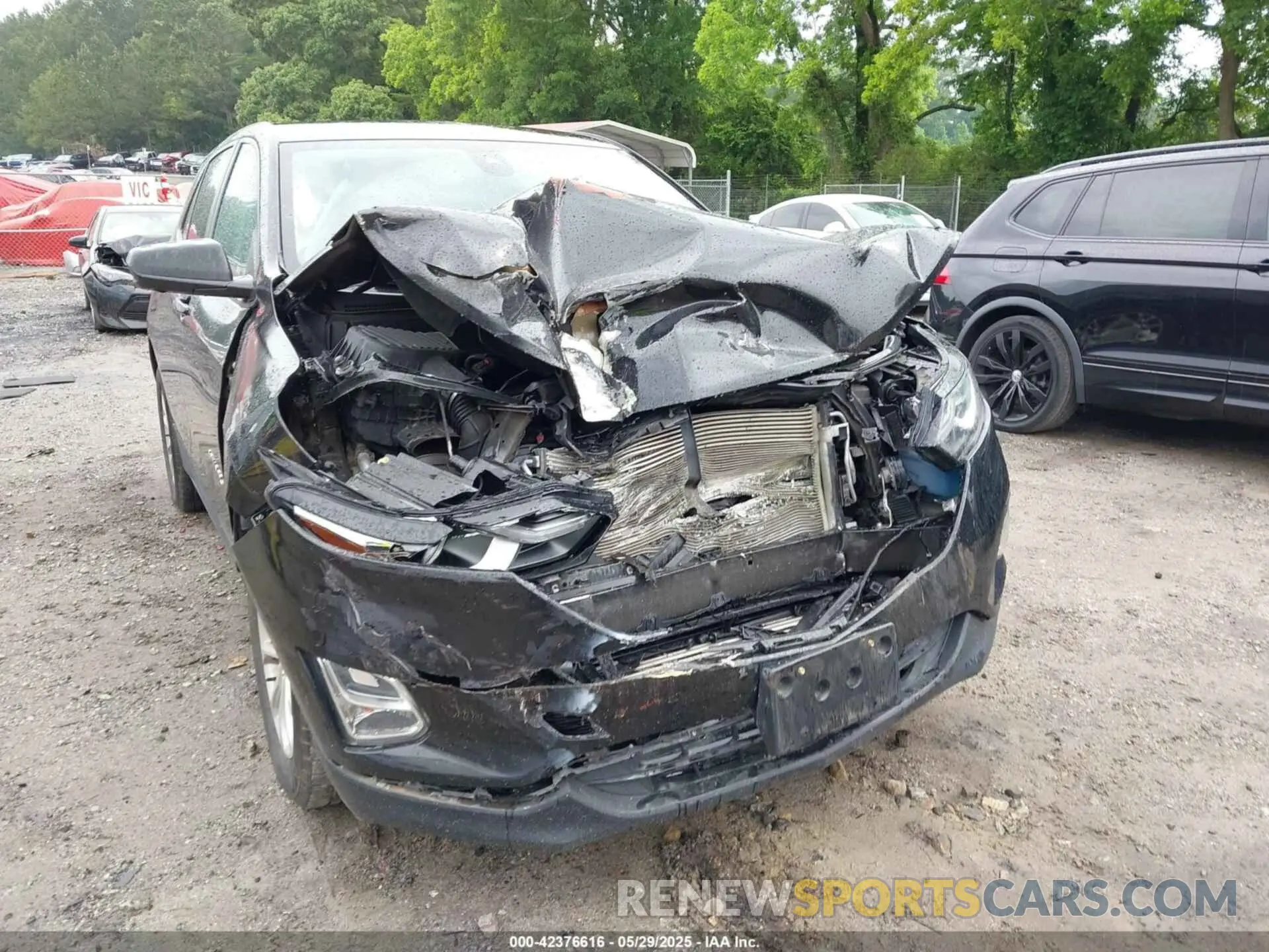 6 fotografías del automóvil dañado 2GNAXSEV8L6225124 CHEVROLET EQUINOX 2020