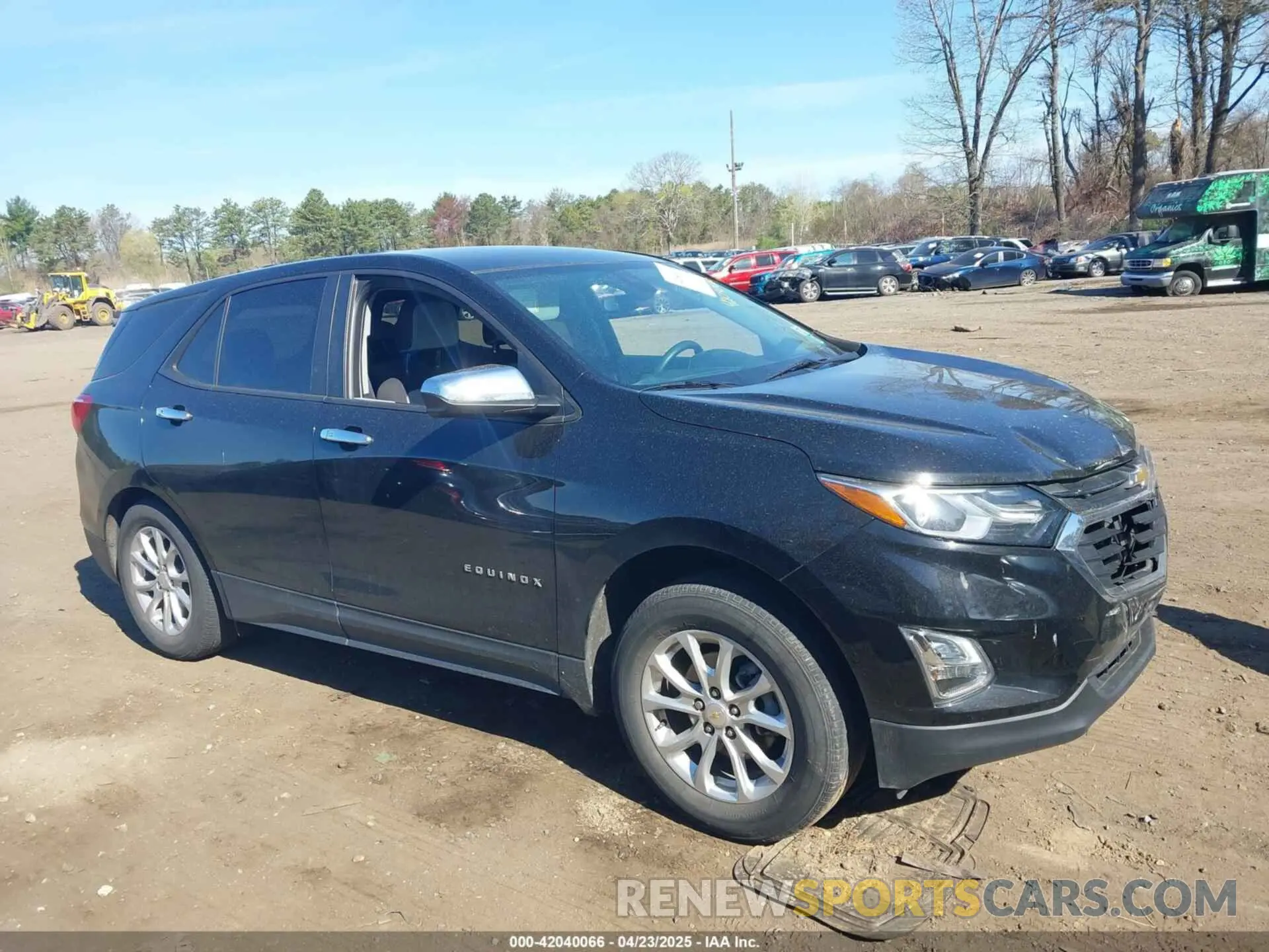 13 fotografías del automóvil dañado 2GNAXSEVXL6266547 CHEVROLET EQUINOX 2020