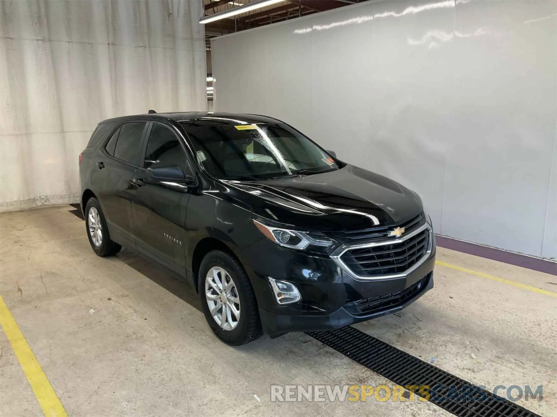 2 fotografías del automóvil dañado 2GNAXSEVXL6279458 CHEVROLET EQUINOX 2020
