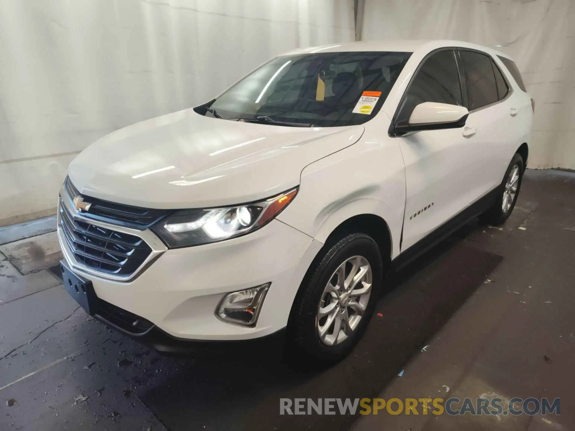 19 fotografías del automóvil dañado 2GNAXTEV0L6247480 CHEVROLET EQUINOX 2020