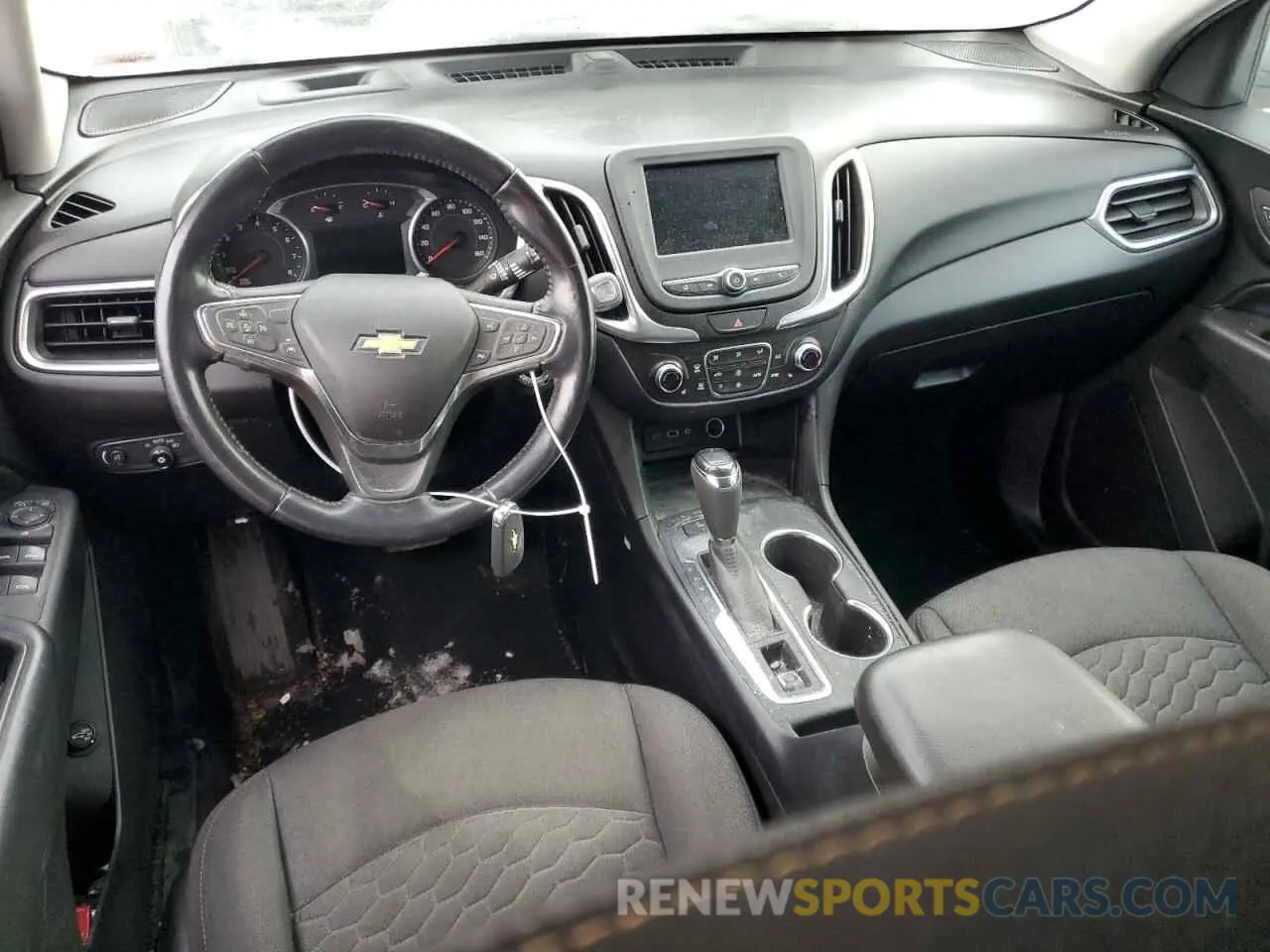 8 fotografías del automóvil dañado 2GNAXTEV0L6261671 CHEVROLET EQUINOX 2020