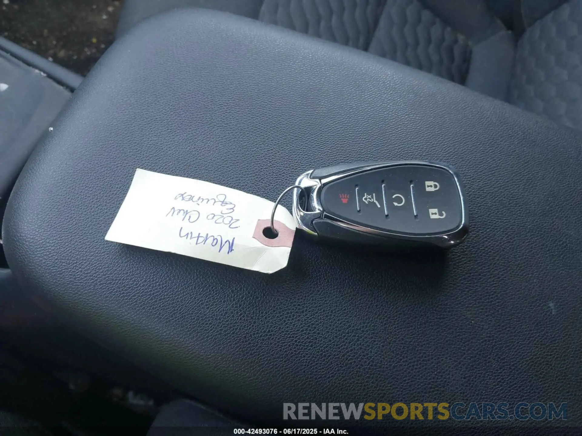 11 fotografías del automóvil dañado 2GNAXTEV0L6282990 CHEVROLET EQUINOX 2020