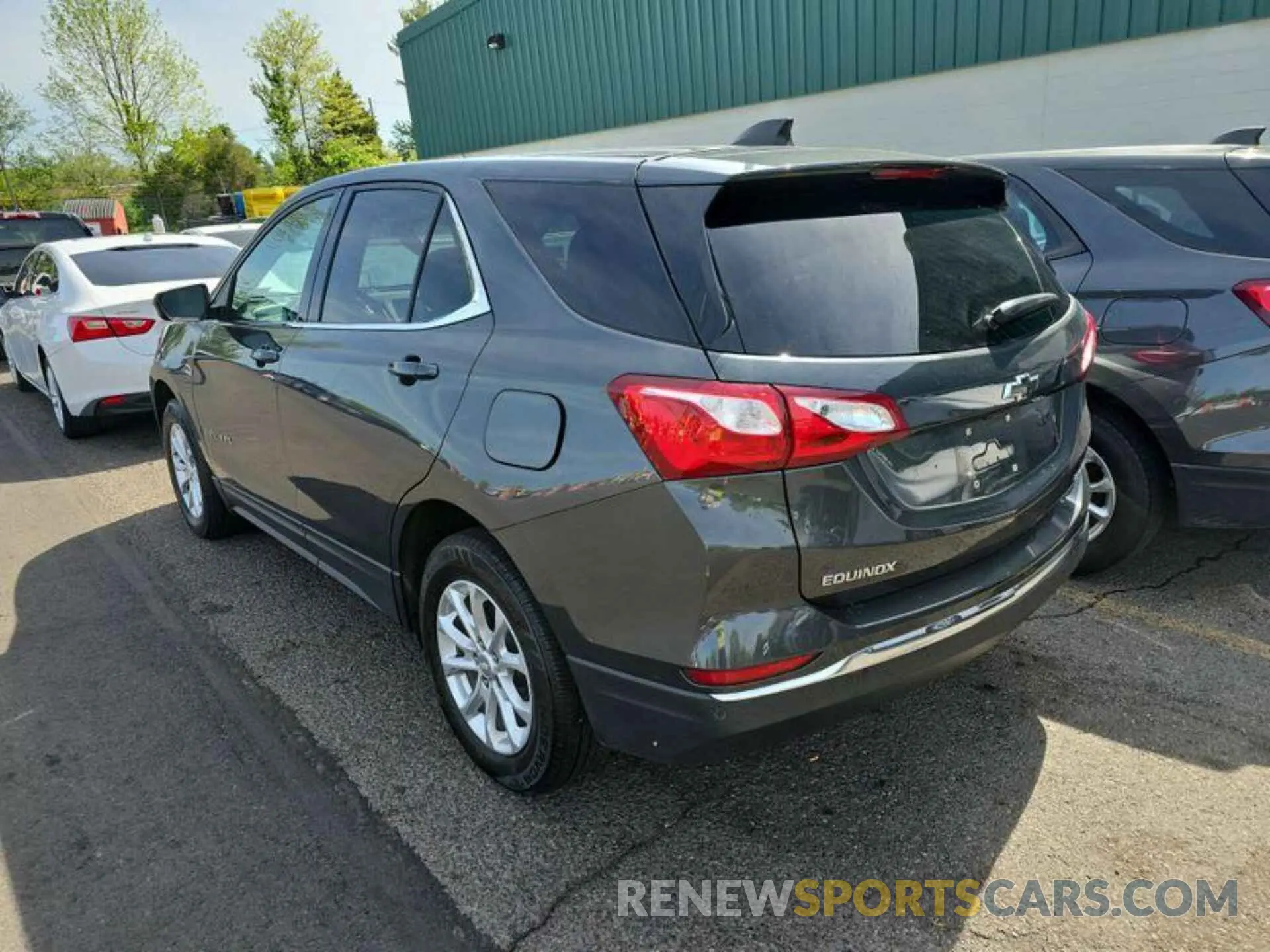5 fotografías del automóvil dañado 2GNAXTEV1L6169758 CHEVROLET EQUINOX 2020