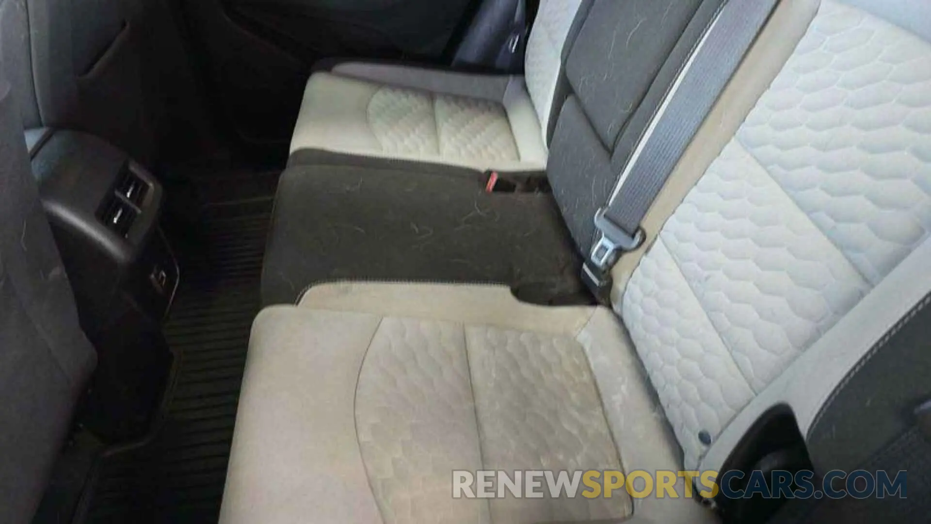 7 fotografías del automóvil dañado 2GNAXTEV1L6169758 CHEVROLET EQUINOX 2020