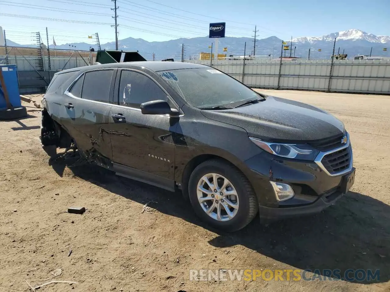 4 fotografías del automóvil dañado 2GNAXTEV2L6145114 CHEVROLET EQUINOX 2020