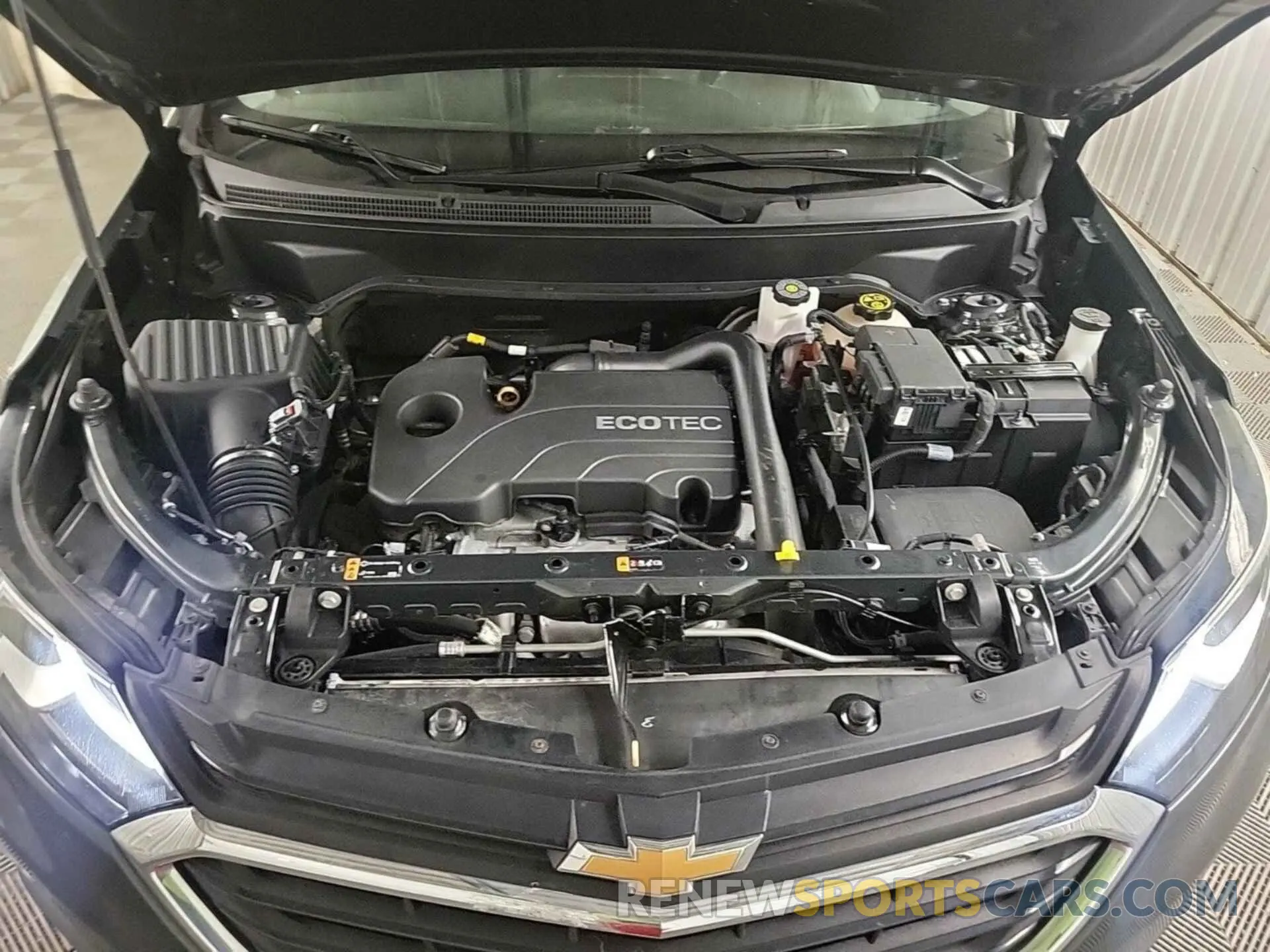 18 fotografías del automóvil dañado 2GNAXTEV2L6262790 CHEVROLET EQUINOX 2020