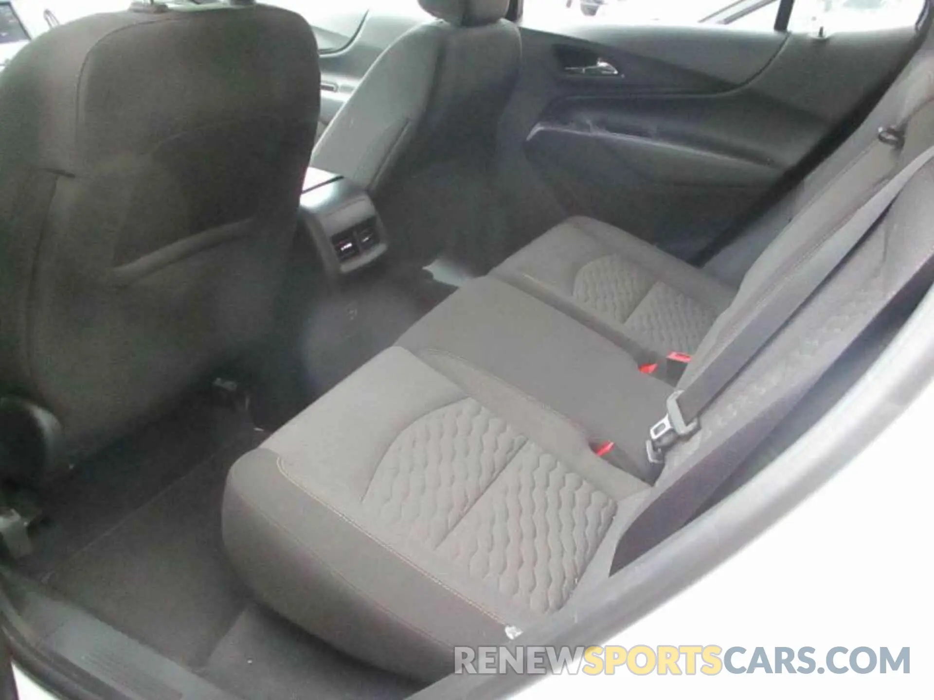 19 fotografías del automóvil dañado 2GNAXTEV3L6244010 CHEVROLET EQUINOX 2020