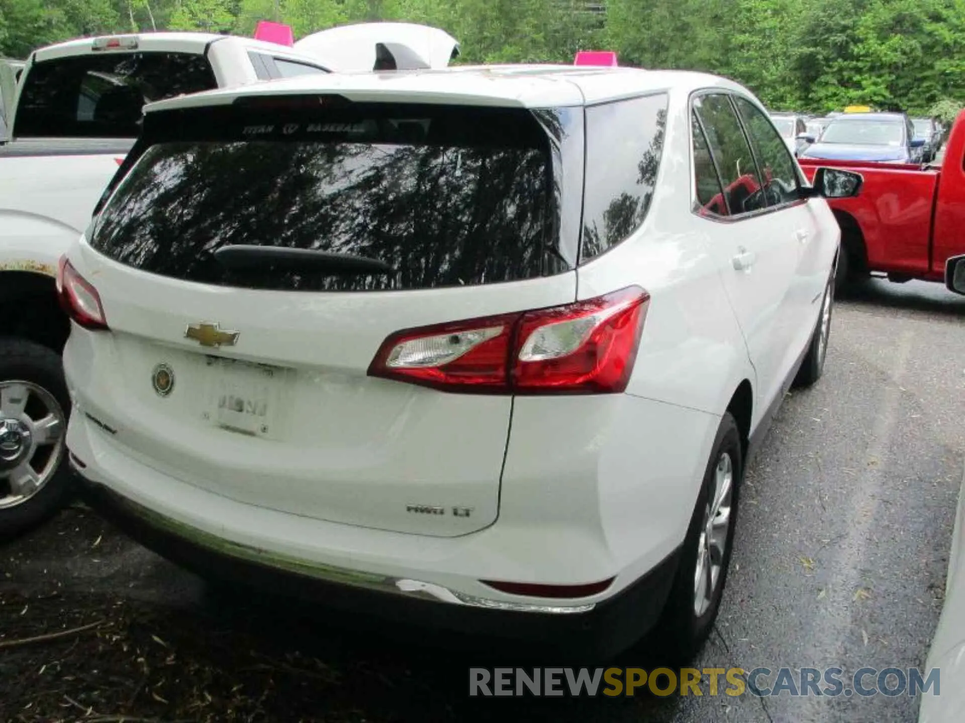 6 fotografías del automóvil dañado 2GNAXTEV3L6244010 CHEVROLET EQUINOX 2020