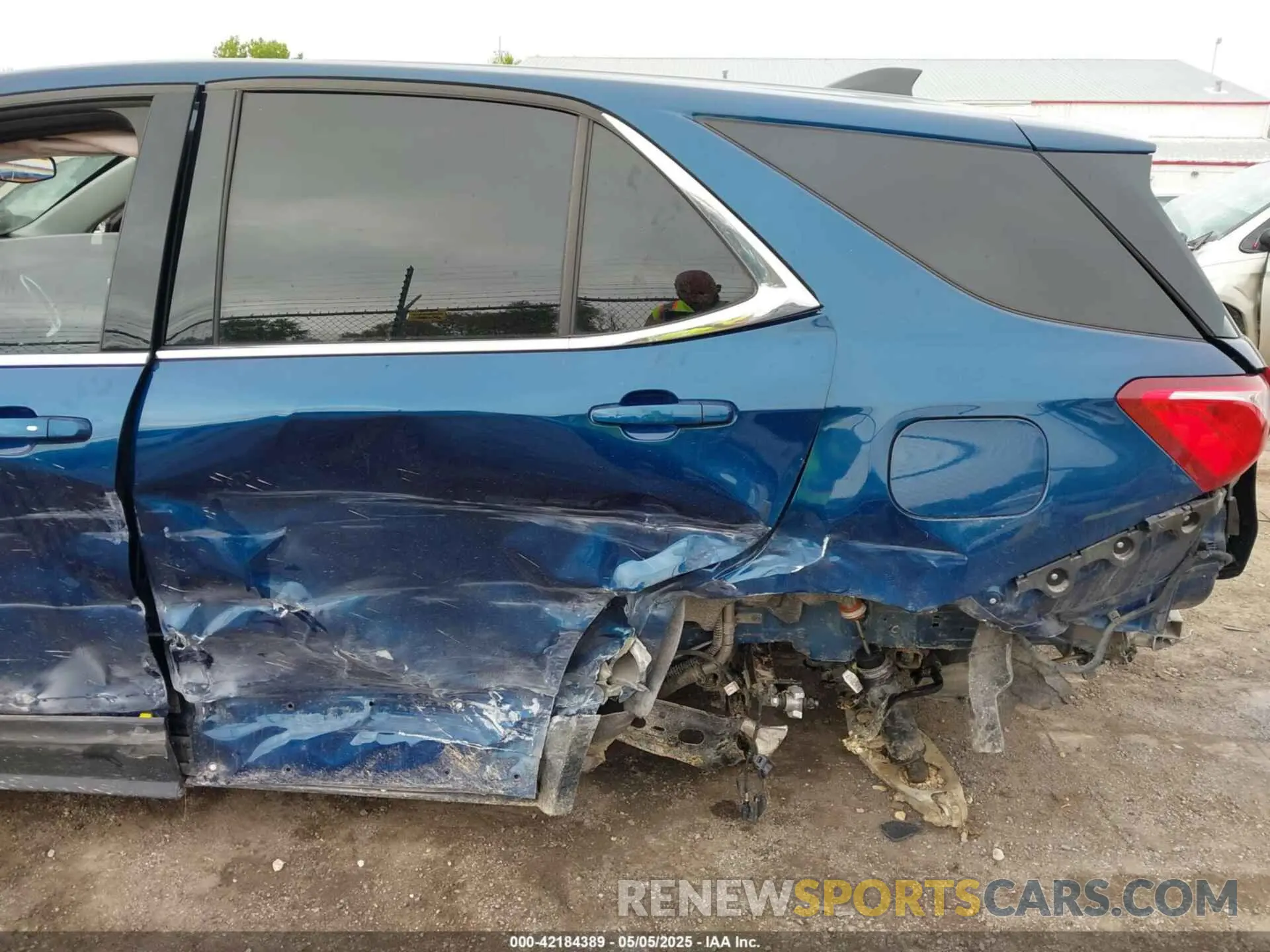6 fotografías del automóvil dañado 2GNAXTEV4L6172959 CHEVROLET EQUINOX 2020