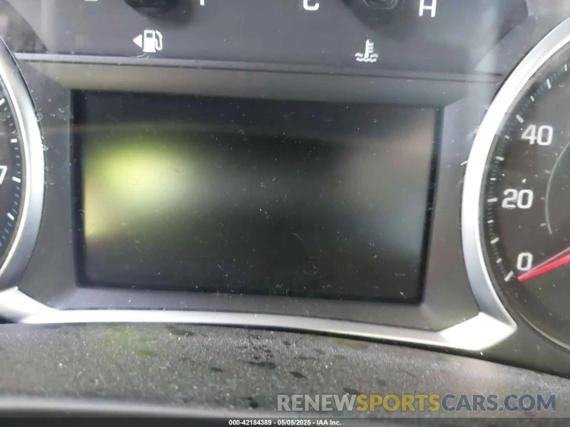 7 fotografías del automóvil dañado 2GNAXTEV4L6172959 CHEVROLET EQUINOX 2020