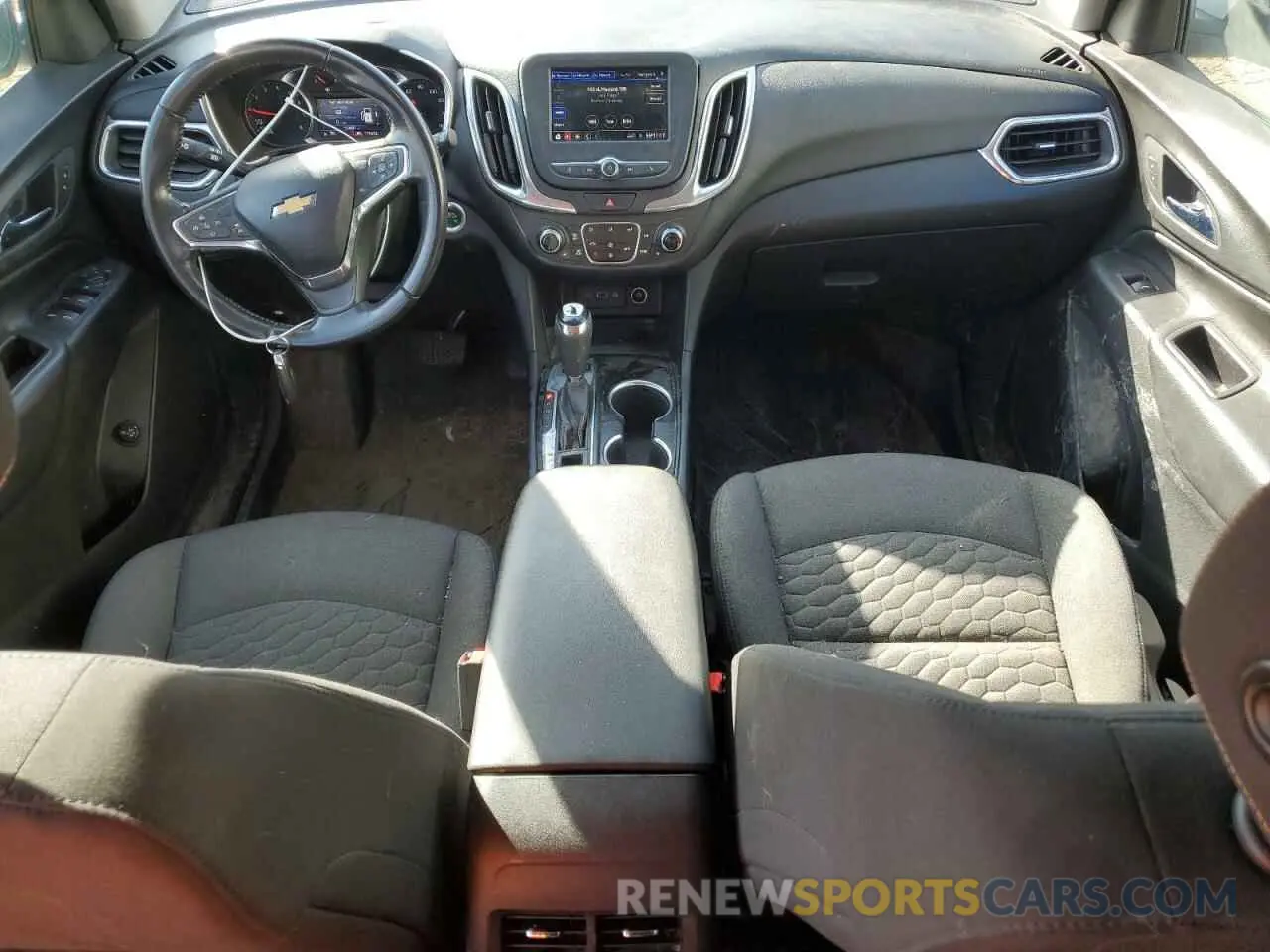 8 fotografías del automóvil dañado 2GNAXTEV4L6192743 CHEVROLET EQUINOX 2020
