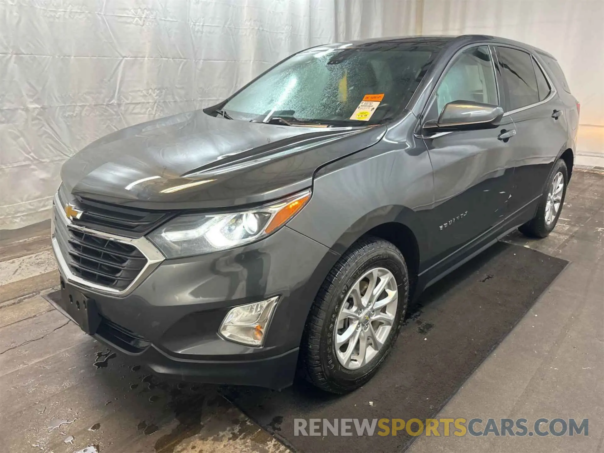 17 fotografías del automóvil dañado 2GNAXTEV4L6233100 CHEVROLET EQUINOX 2020