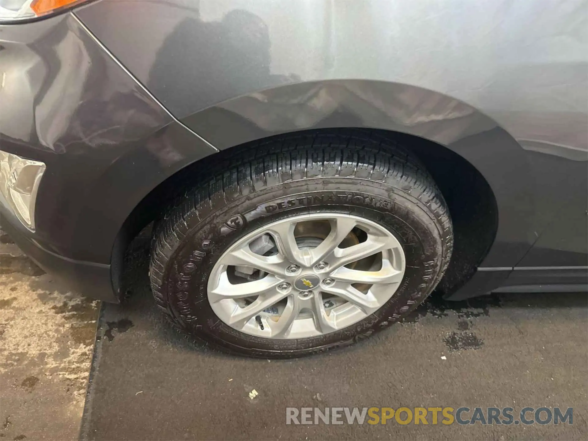 25 fotografías del automóvil dañado 2GNAXTEV4L6233100 CHEVROLET EQUINOX 2020