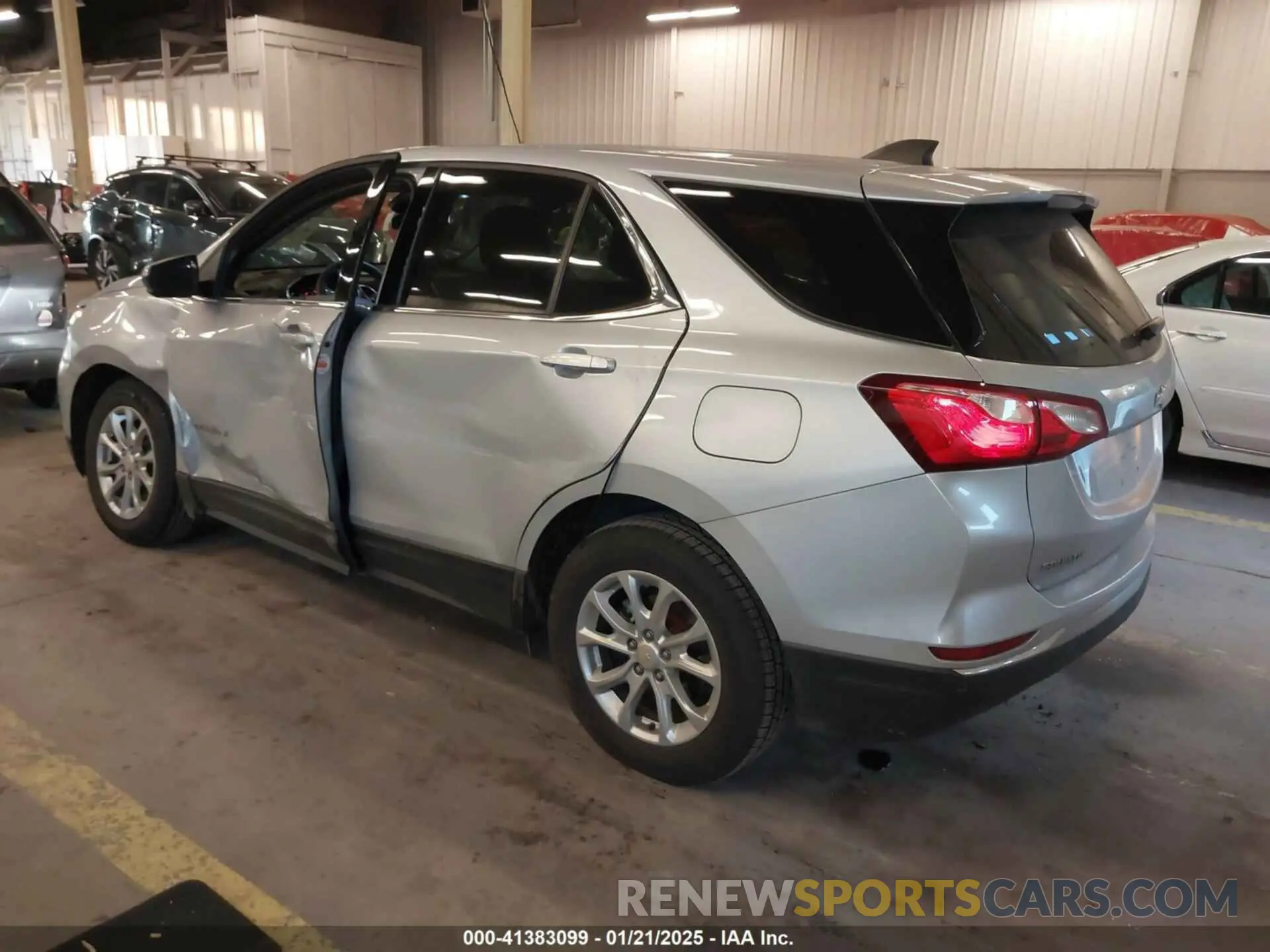 3 fotografías del automóvil dañado 2GNAXTEV4L6252441 CHEVROLET EQUINOX 2020