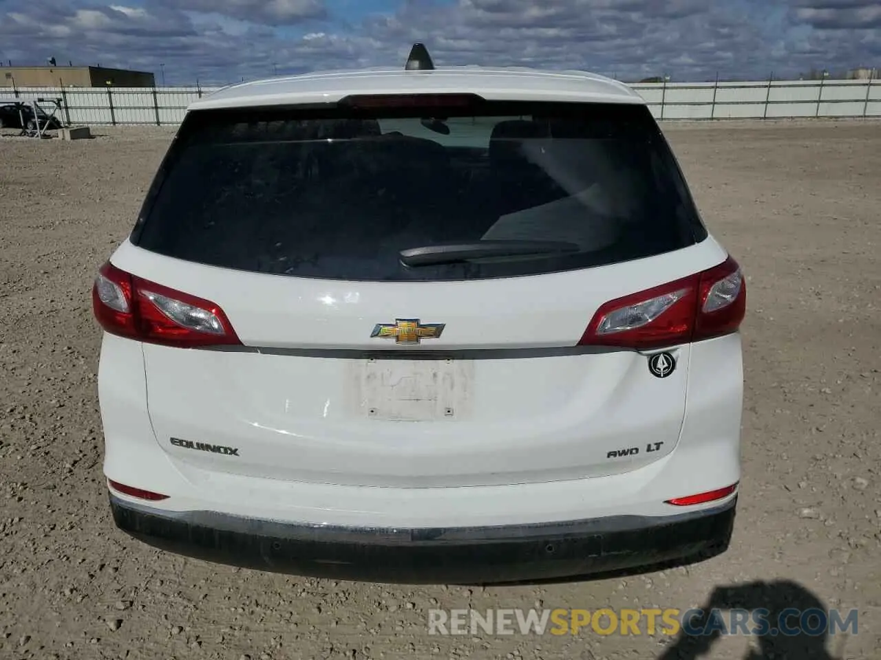 6 fotografías del automóvil dañado 2GNAXTEV5L6217889 CHEVROLET EQUINOX 2020