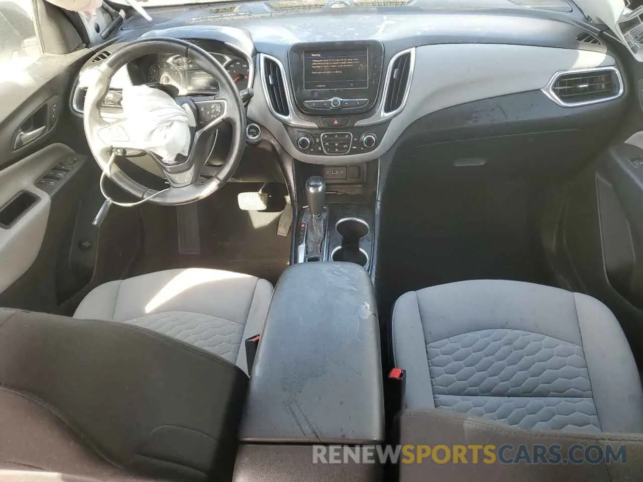 8 fotografías del automóvil dañado 2GNAXTEV5L6217889 CHEVROLET EQUINOX 2020