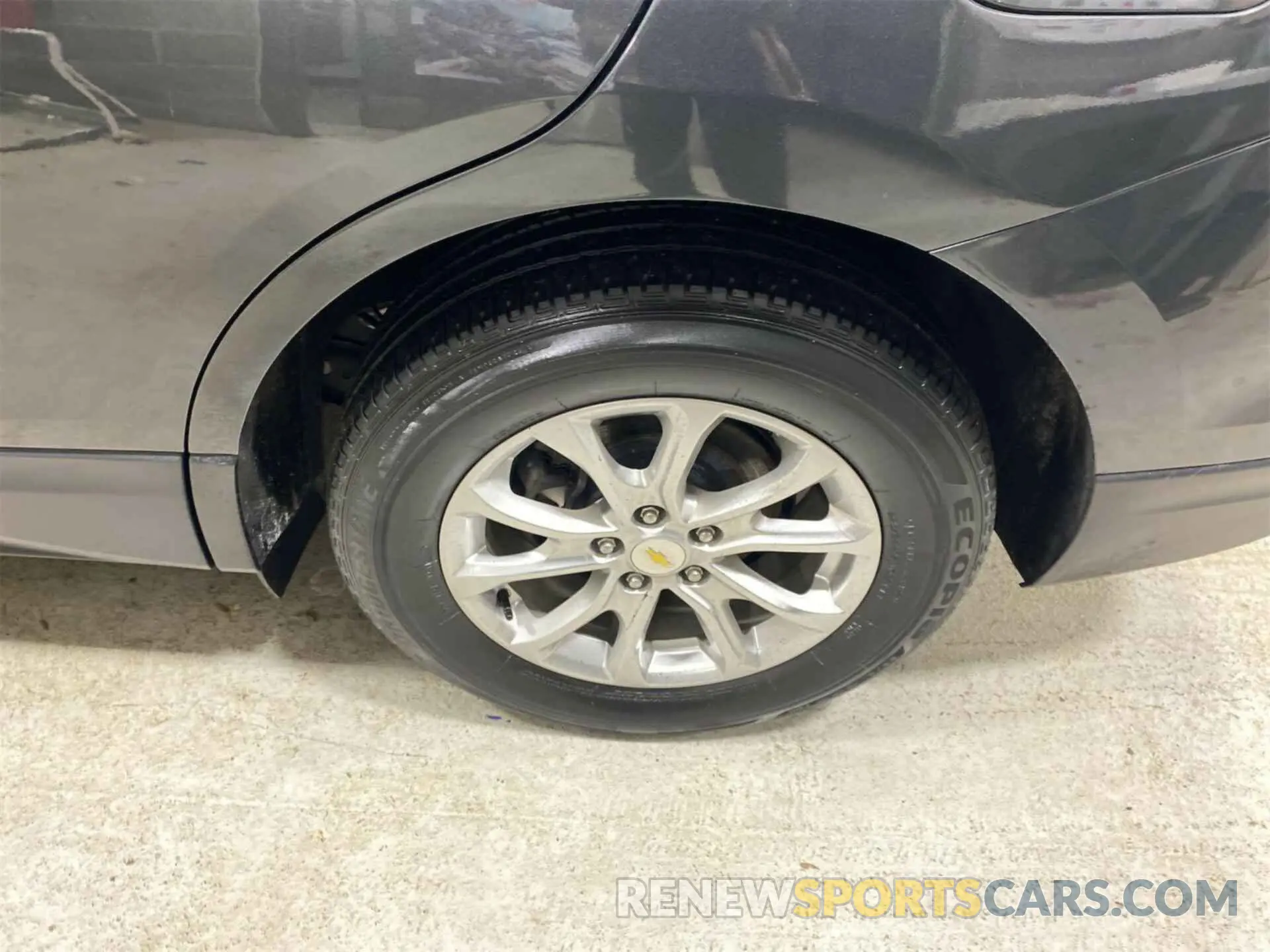 8 fotografías del automóvil dañado 2GNAXTEV6L6233356 CHEVROLET EQUINOX 2020