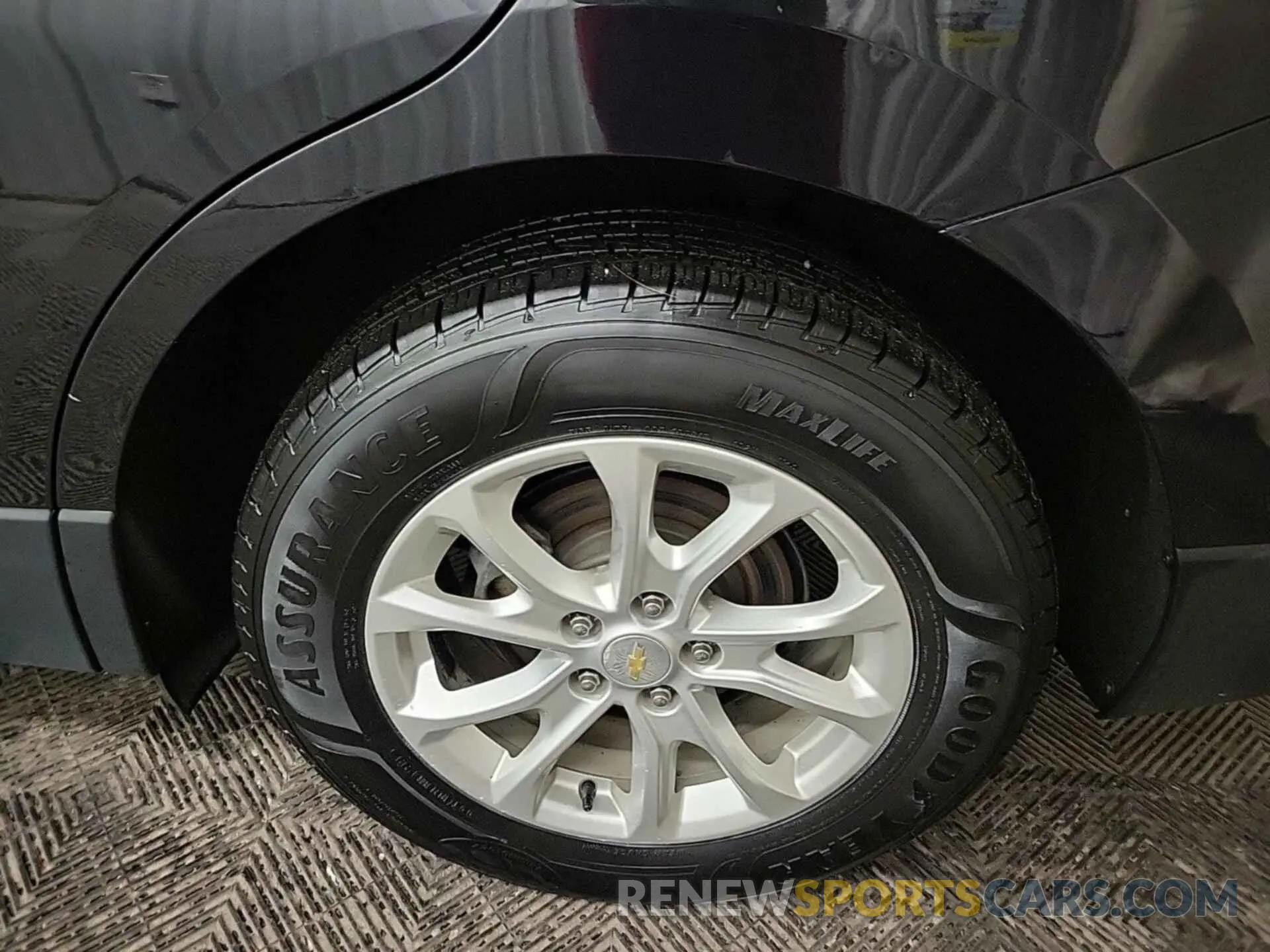 17 fotografías del automóvil dañado 2GNAXTEV8L6153041 CHEVROLET EQUINOX 2020