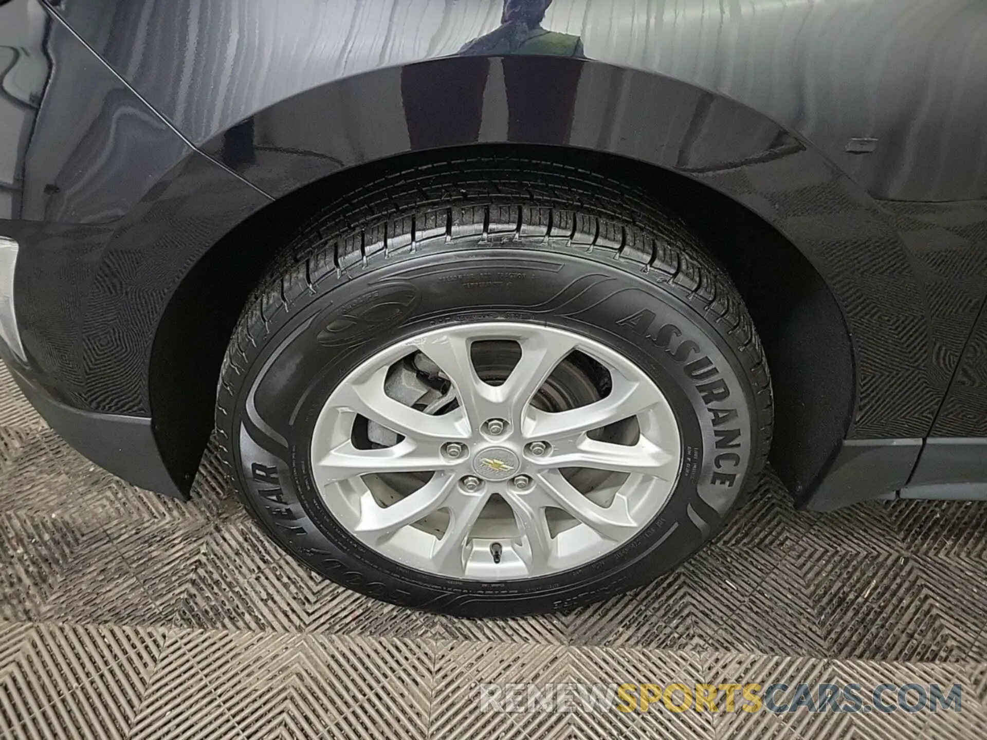 51 fotografías del automóvil dañado 2GNAXTEV8L6153041 CHEVROLET EQUINOX 2020
