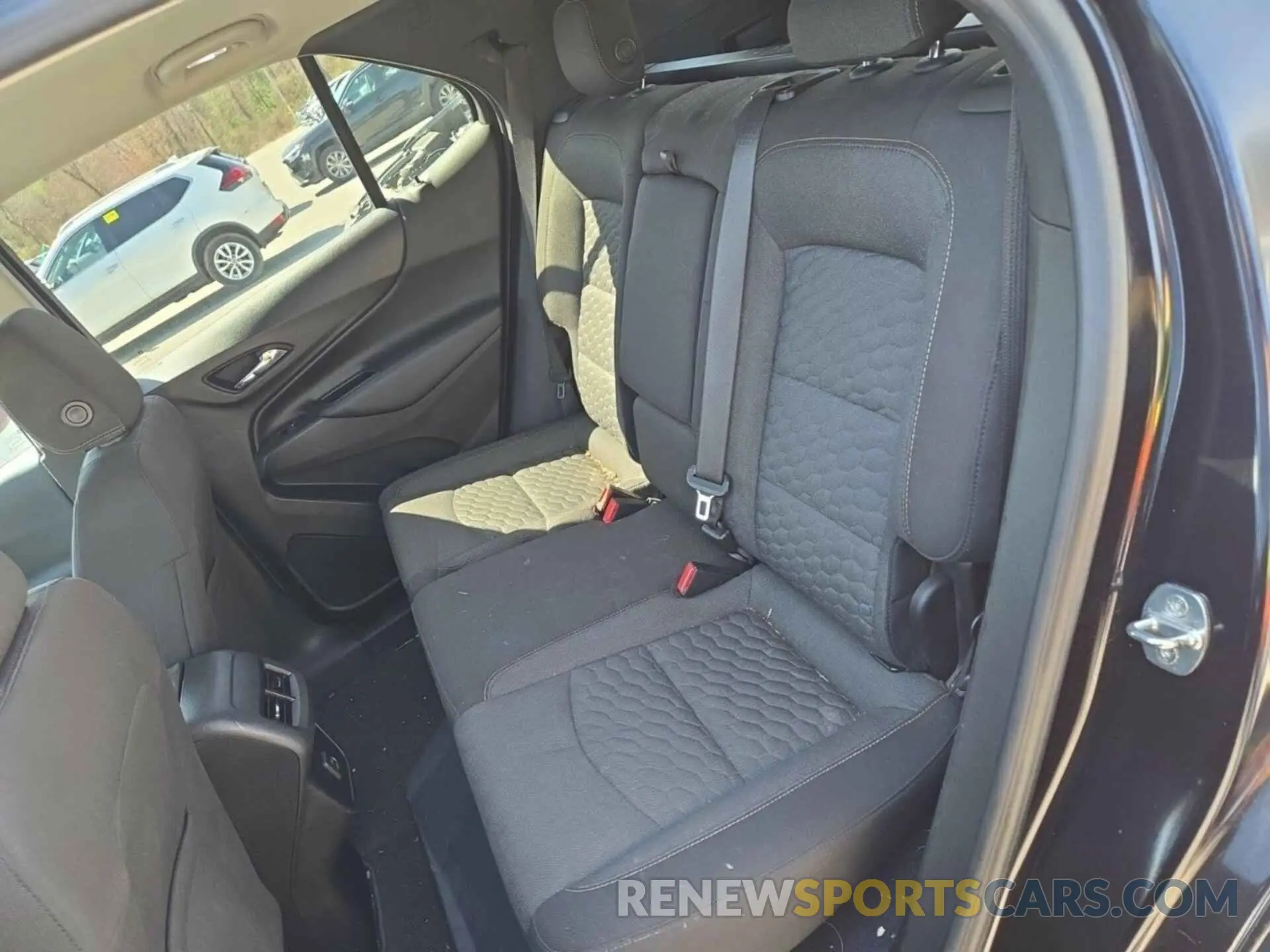 54 fotografías del automóvil dañado 2GNAXTEV8L6153041 CHEVROLET EQUINOX 2020