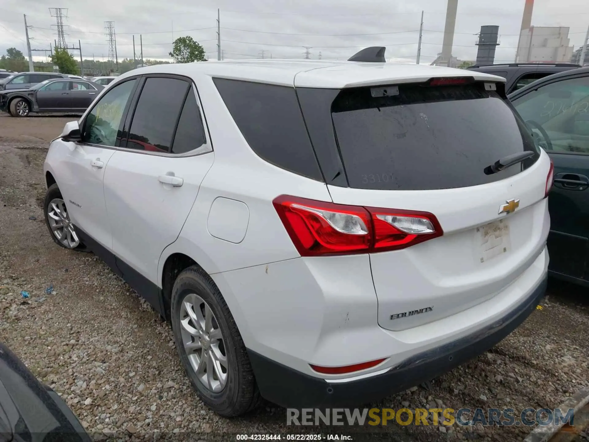 3 fotografías del automóvil dañado 2GNAXTEV8L6230104 CHEVROLET EQUINOX 2020