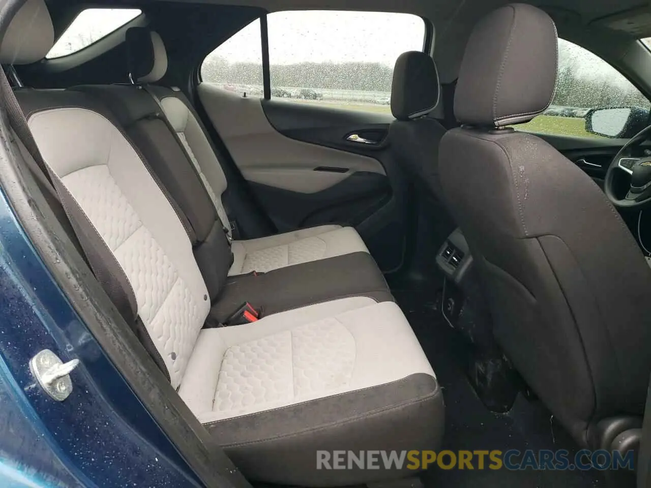 11 fotografías del automóvil dañado 2GNAXTEV9L6173718 CHEVROLET EQUINOX 2020