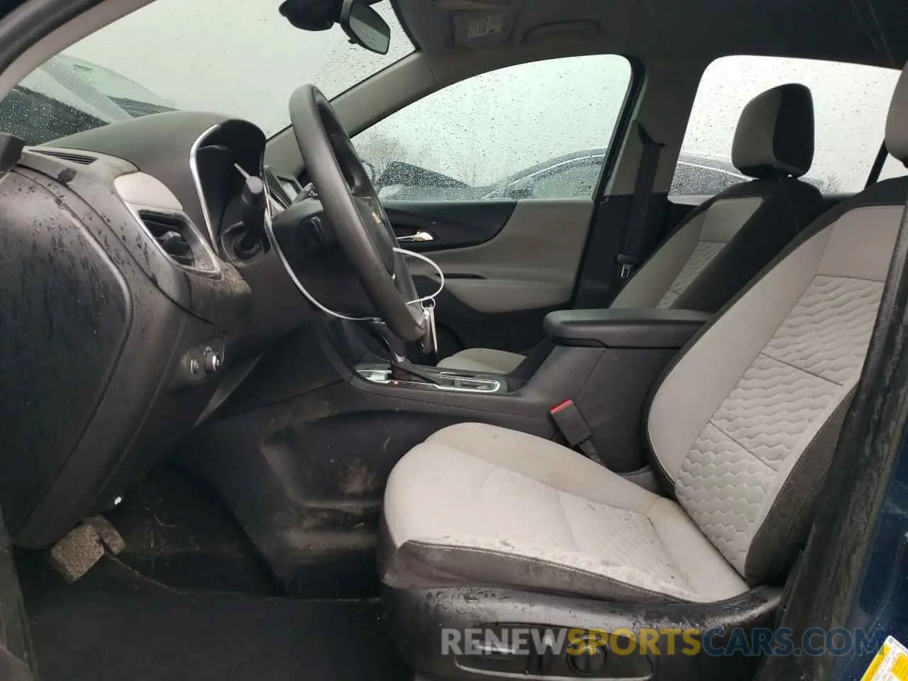 7 fotografías del automóvil dañado 2GNAXTEV9L6173718 CHEVROLET EQUINOX 2020
