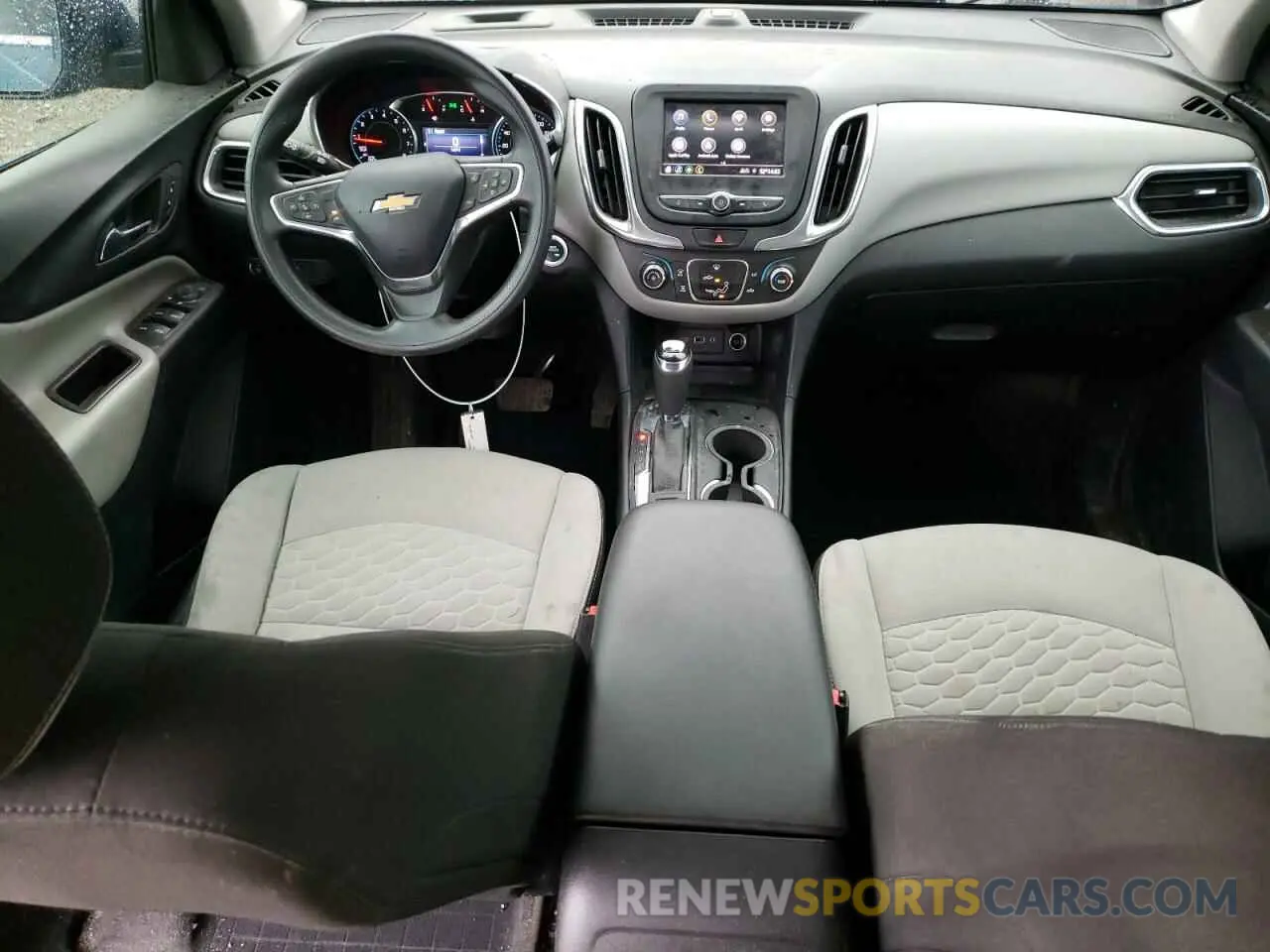 8 fotografías del automóvil dañado 2GNAXTEV9L6173718 CHEVROLET EQUINOX 2020